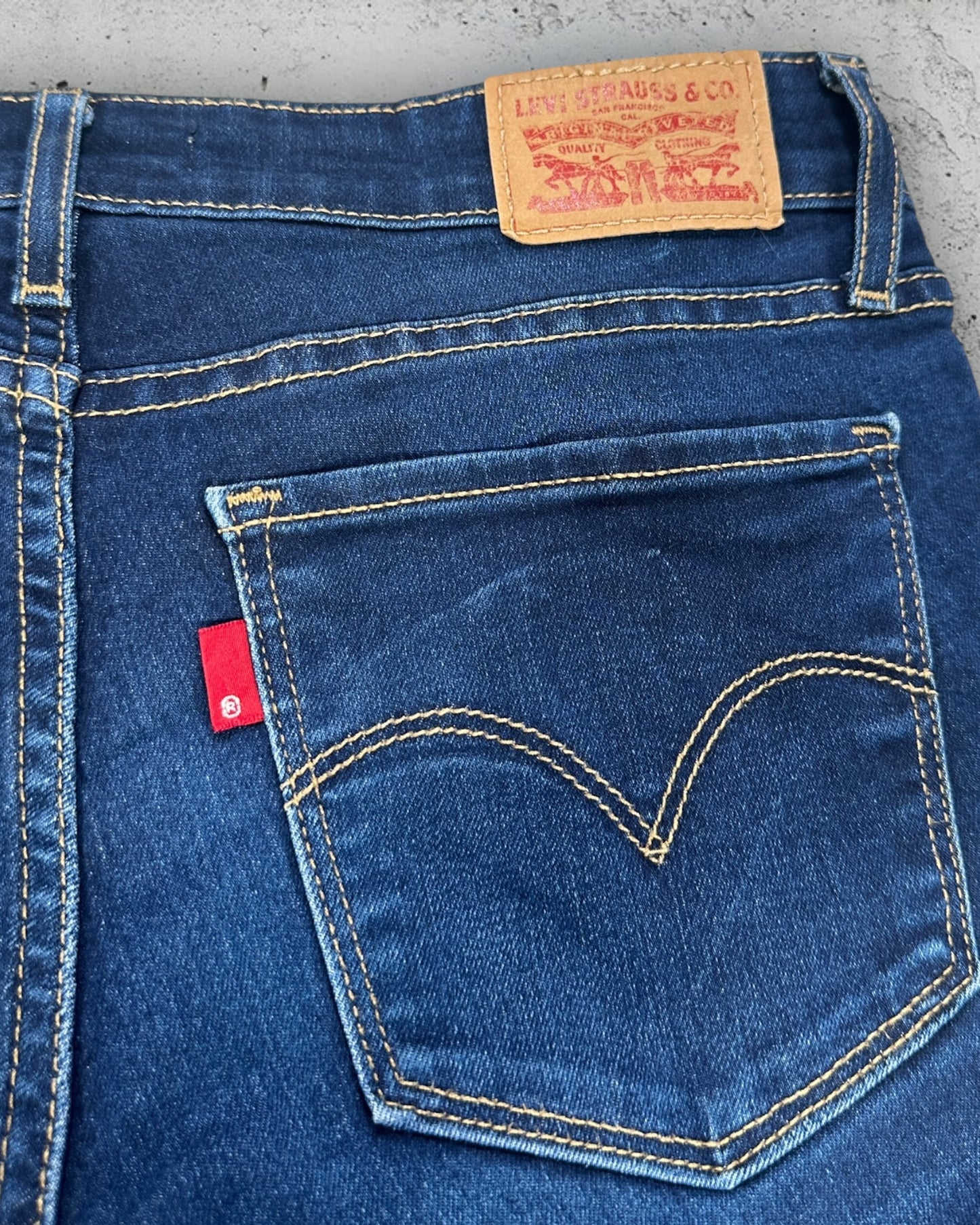 Jean Levi's 711 Skinny W26 L30 ( XS / US 26 / FR 34 )
