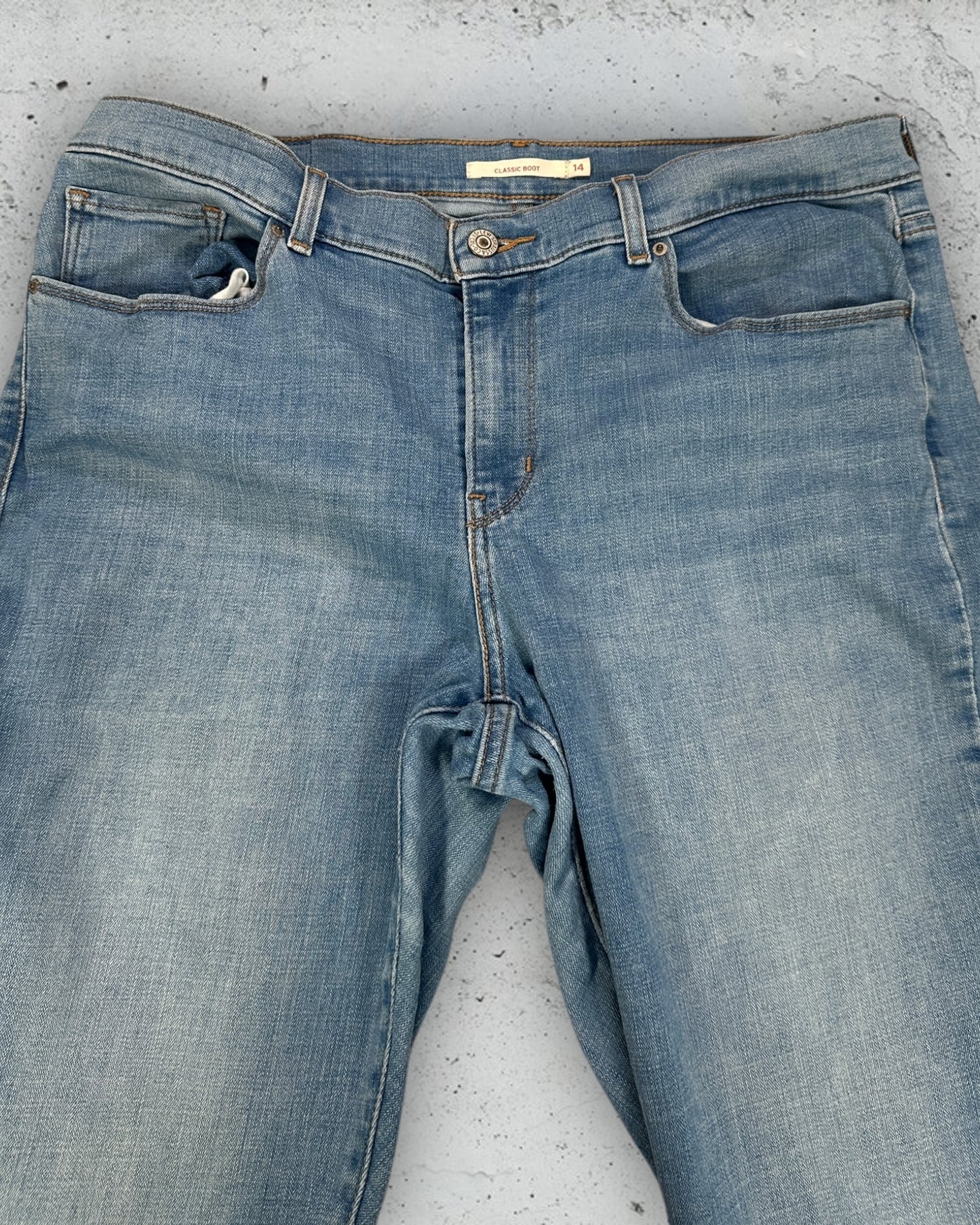 Jean Levi's Classic Boot W32 L30 ( M / US 32 / FR 40 )