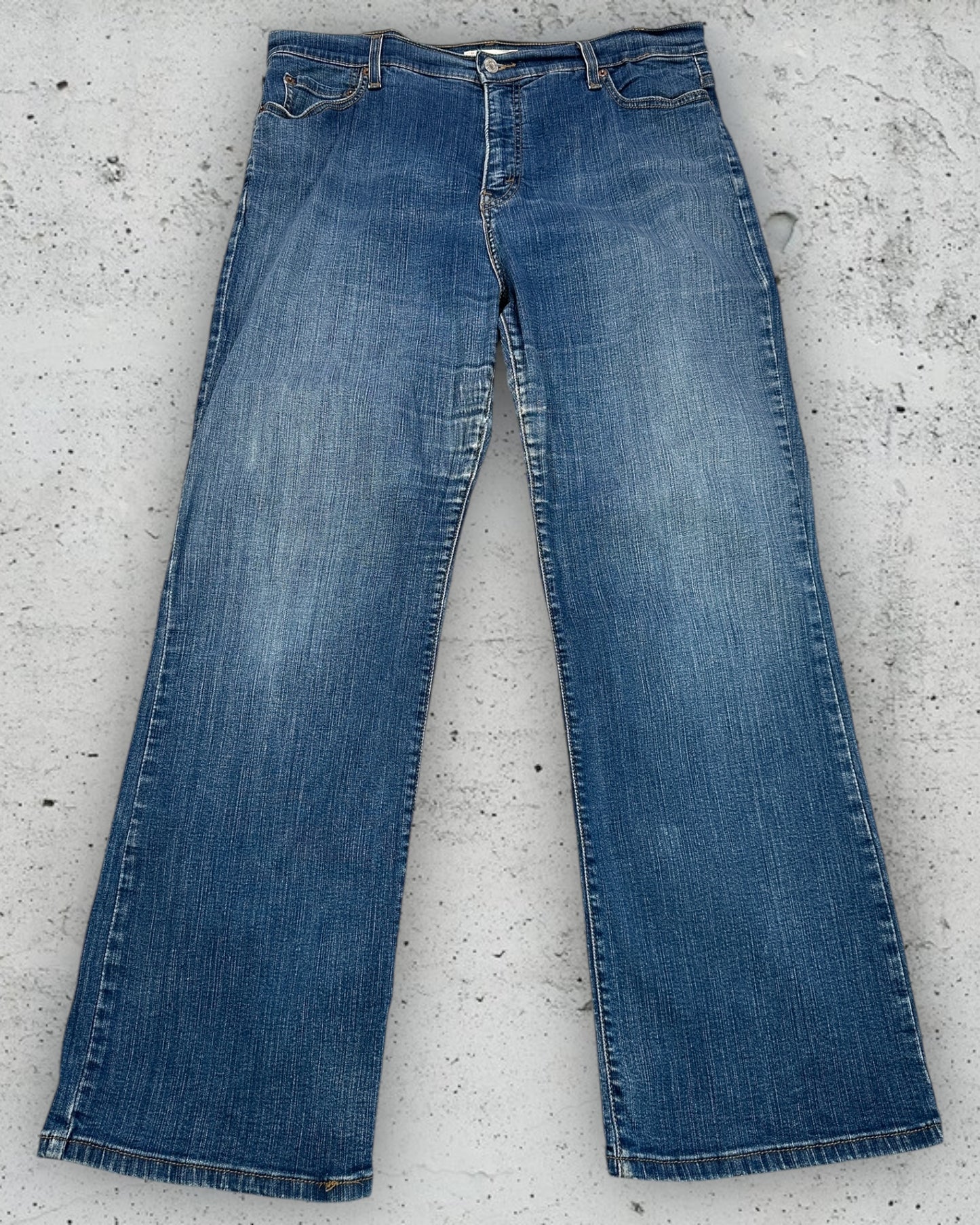 Jean Levi's 512 Perfectly Slimming Bootcut W36 L30 (18S) ( L / US 36 / FR 44-46 )