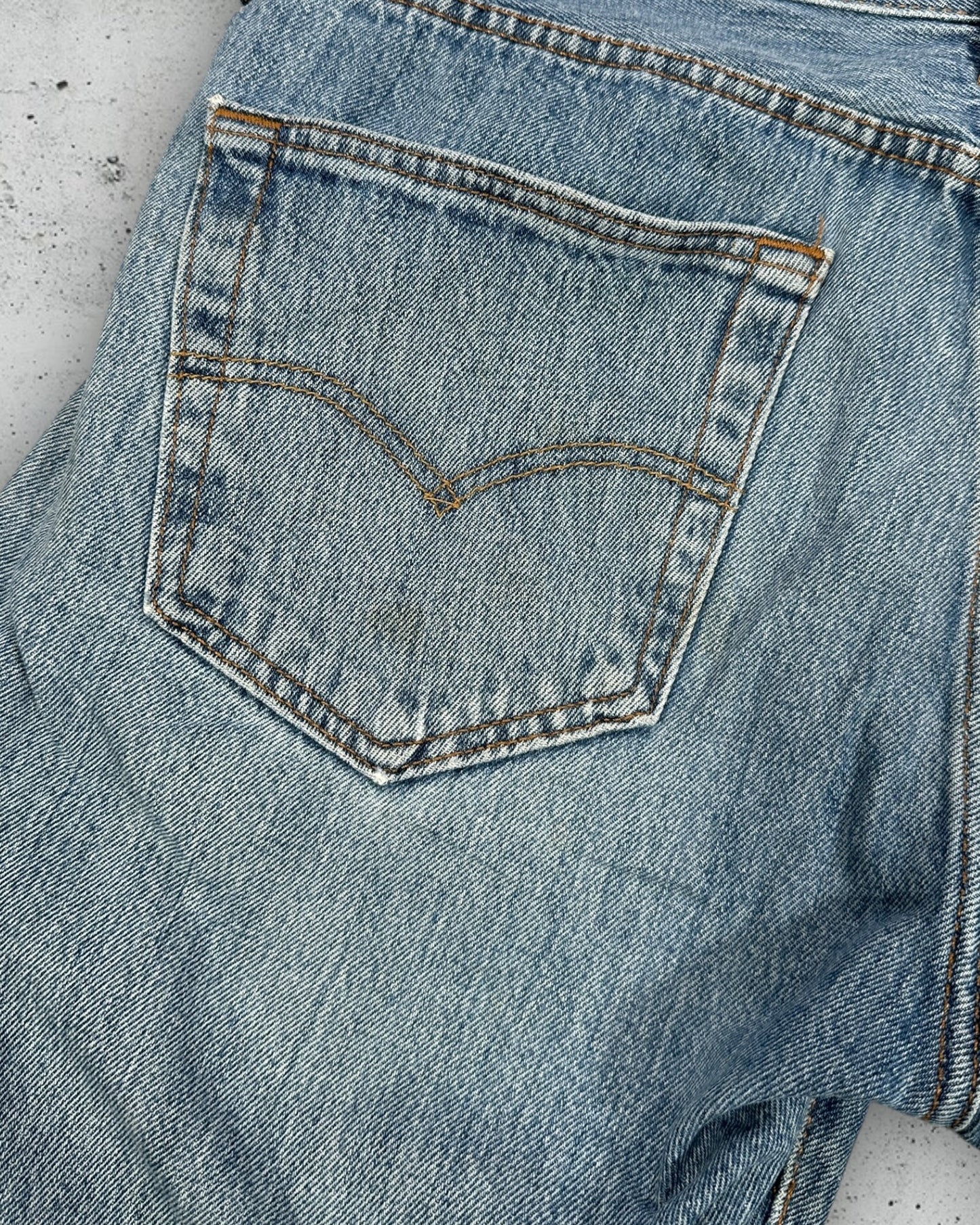 Short Levi's 501 W36 ( L / US 36 / FR 44-46 )