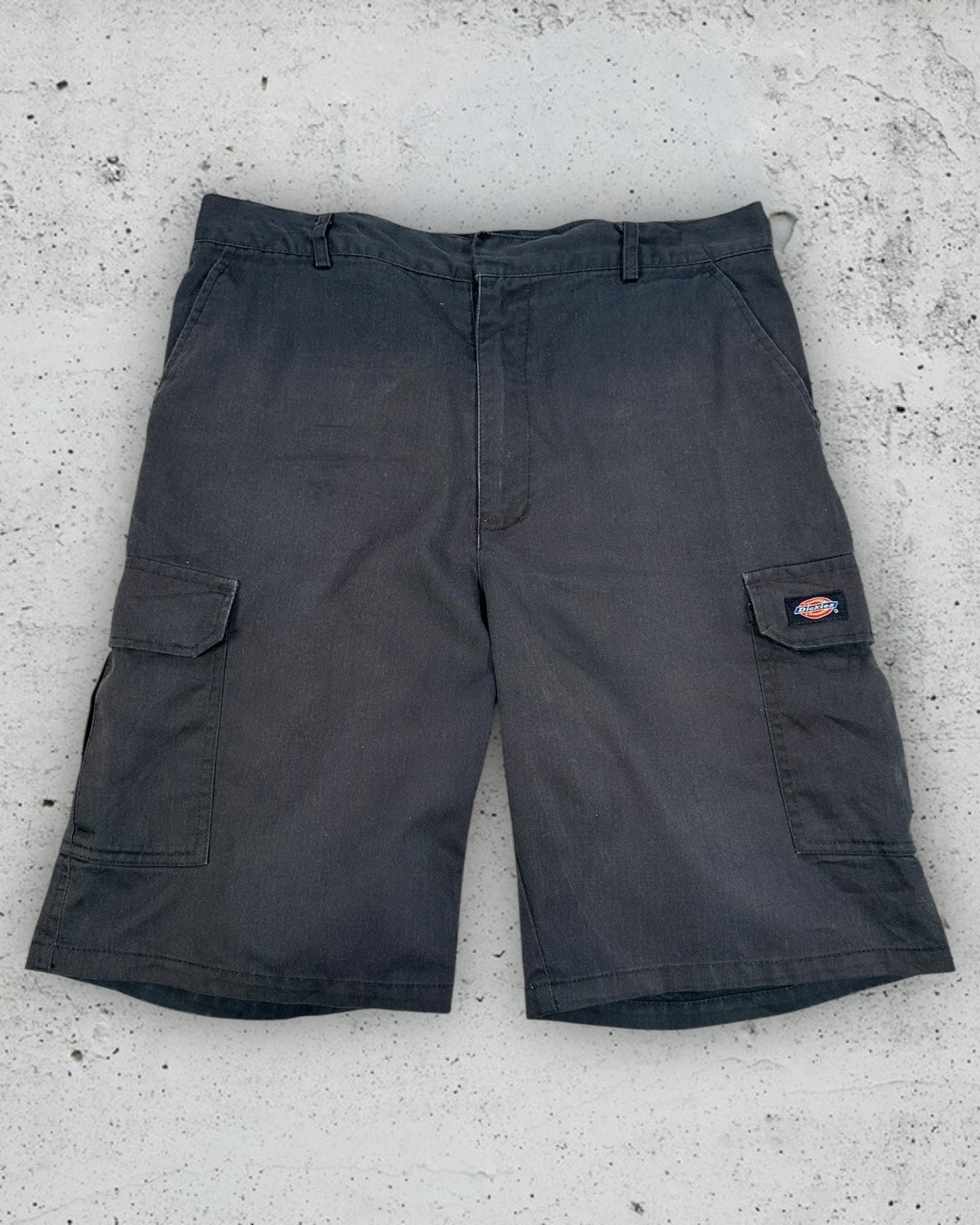 Short Cargo Dickies W34 ( L / US 34 / FR 42-44 )