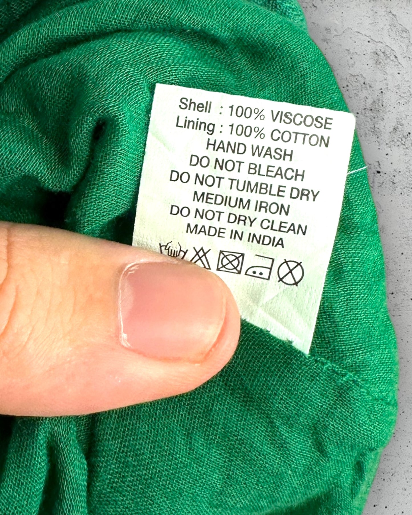 Robe Goa ( L / 40 / 12 )