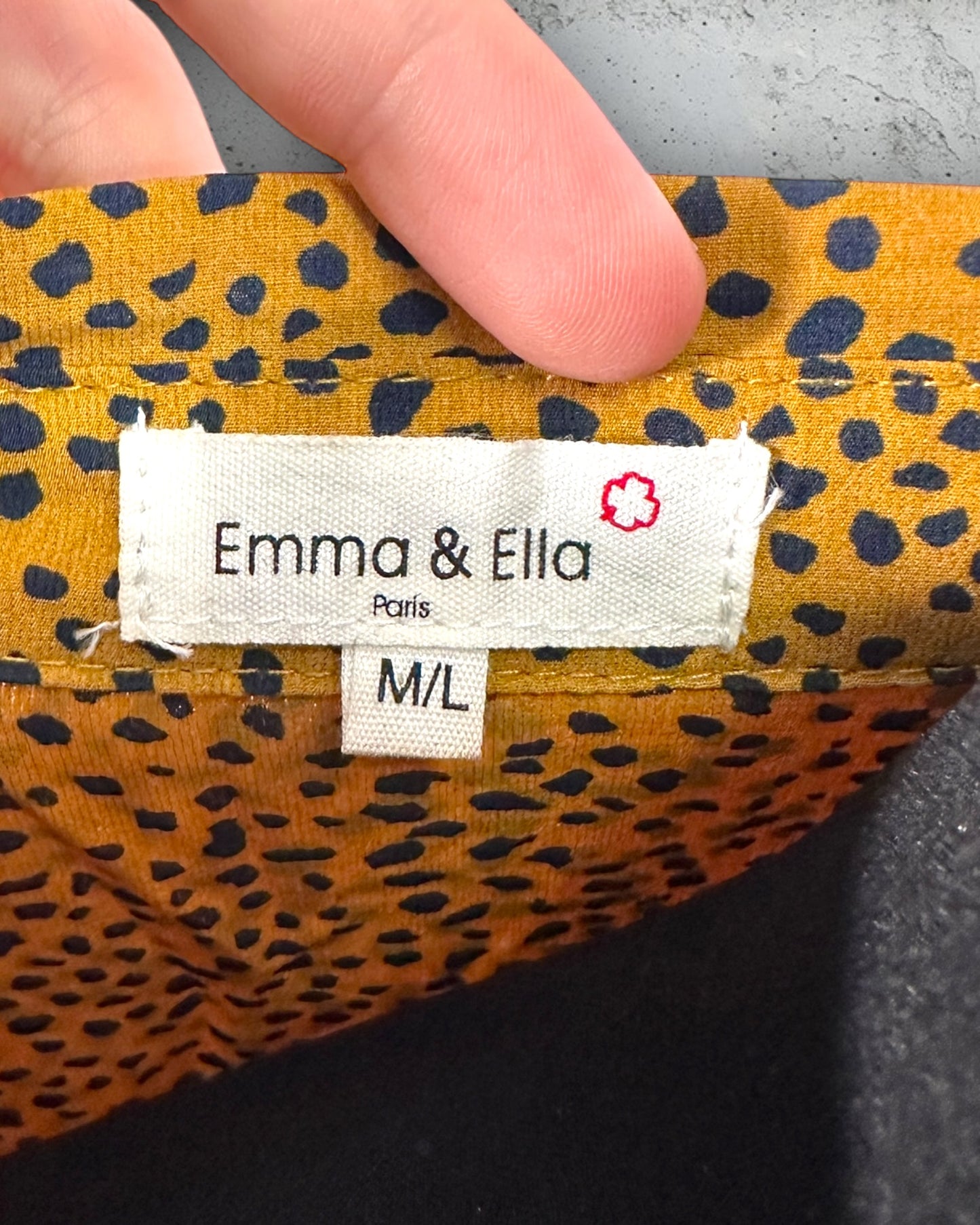 Robe Emma Ella ( M / 38 / 10 ) ( L / 40 / 12 )