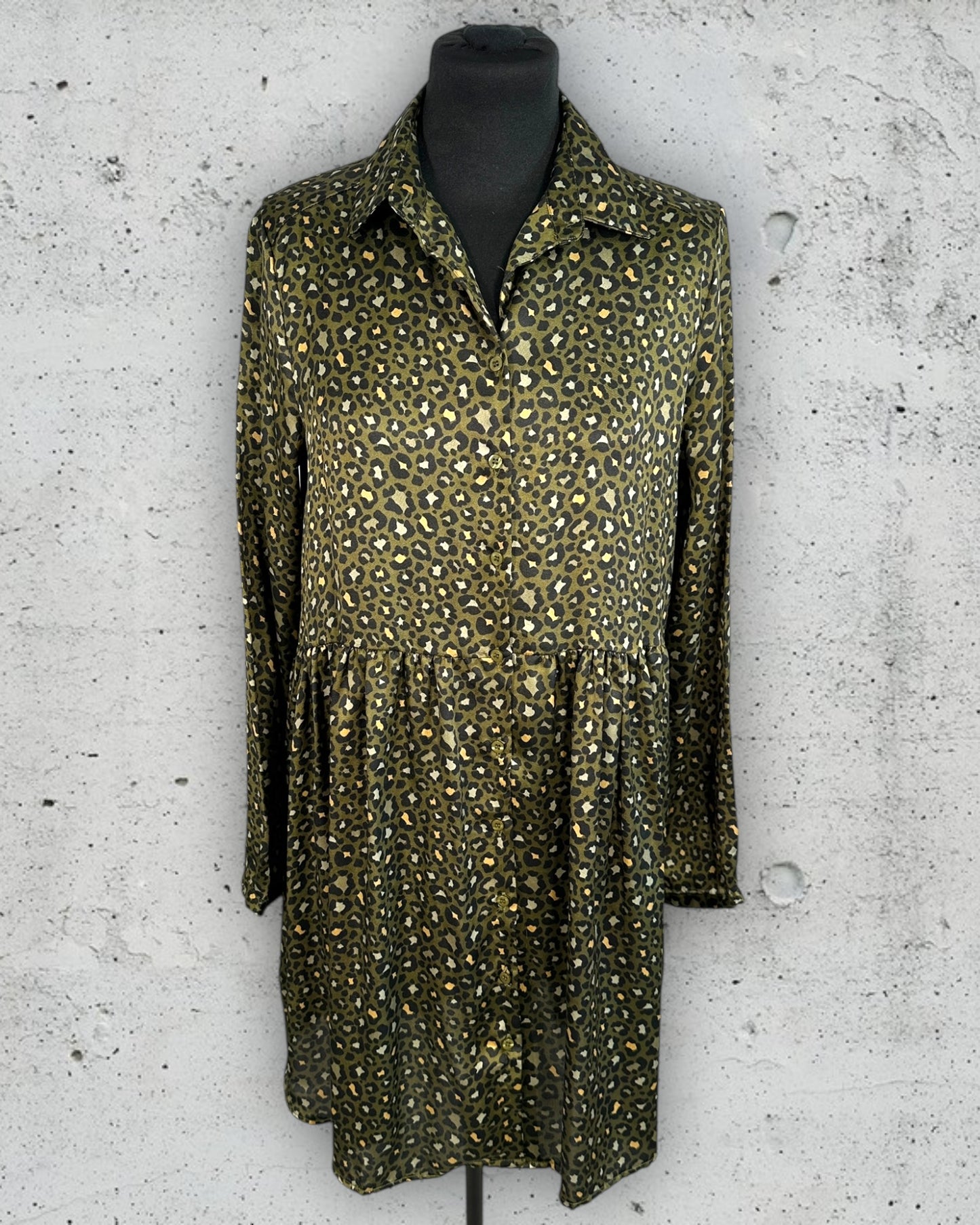 Robe Chemise Emma Ella ( M / 38 / 10 - L / 40 / 12 )