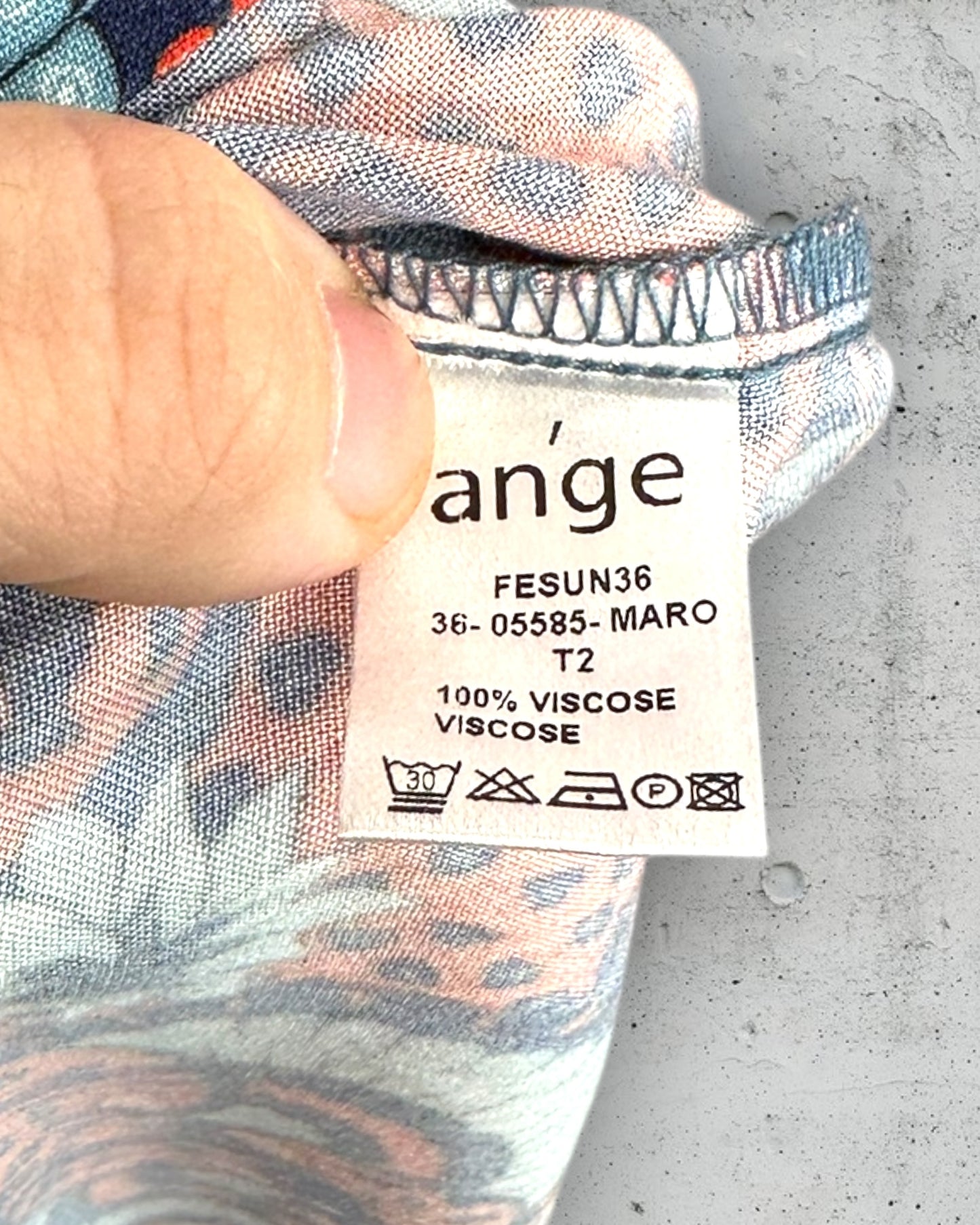 Robe An'ge "Fesun36" ( M / 38 / 10 )