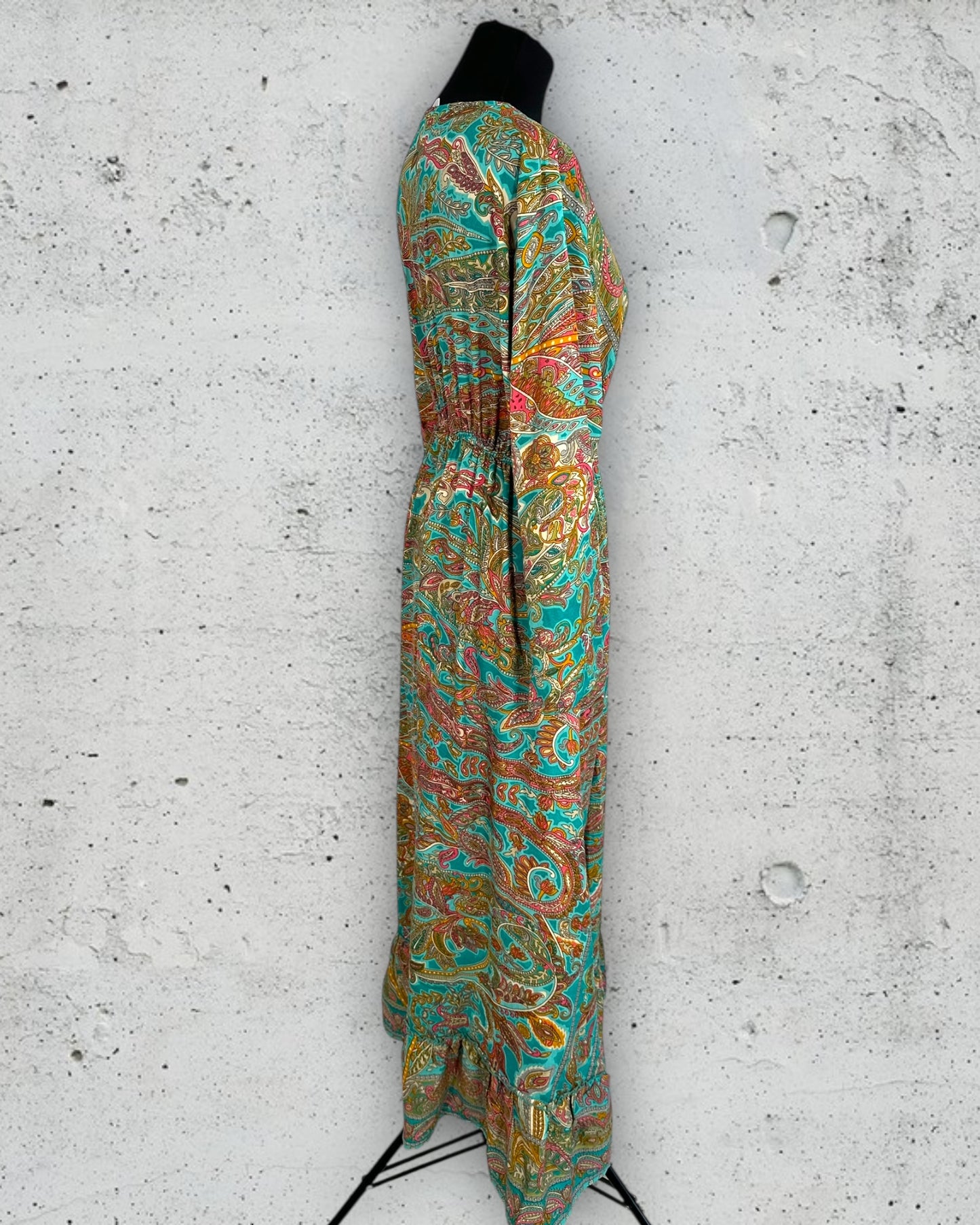 Robe Boutique Parisienne ( Taille Unique )