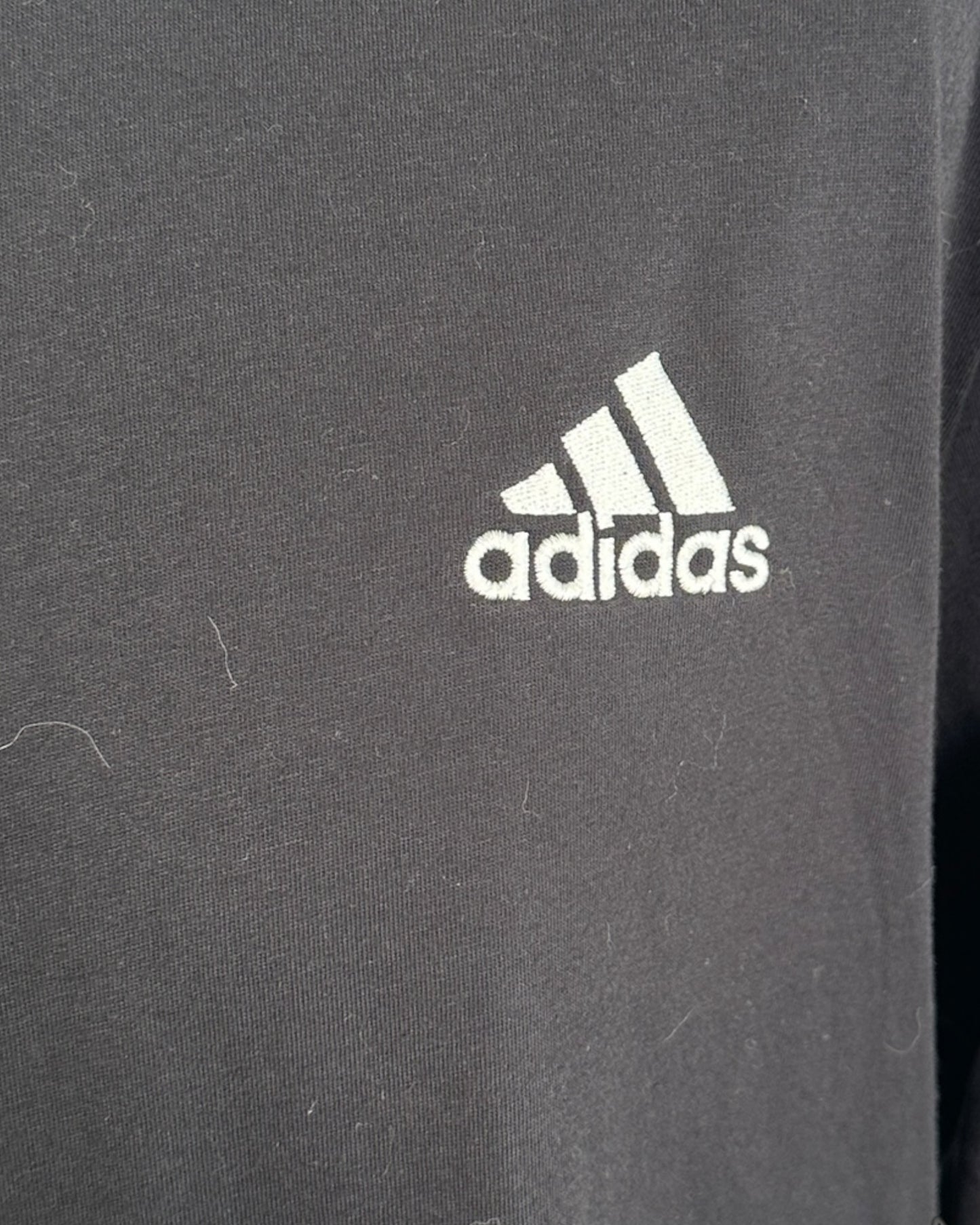 T-Shirt Adidas ( XL / 42 / 14 )