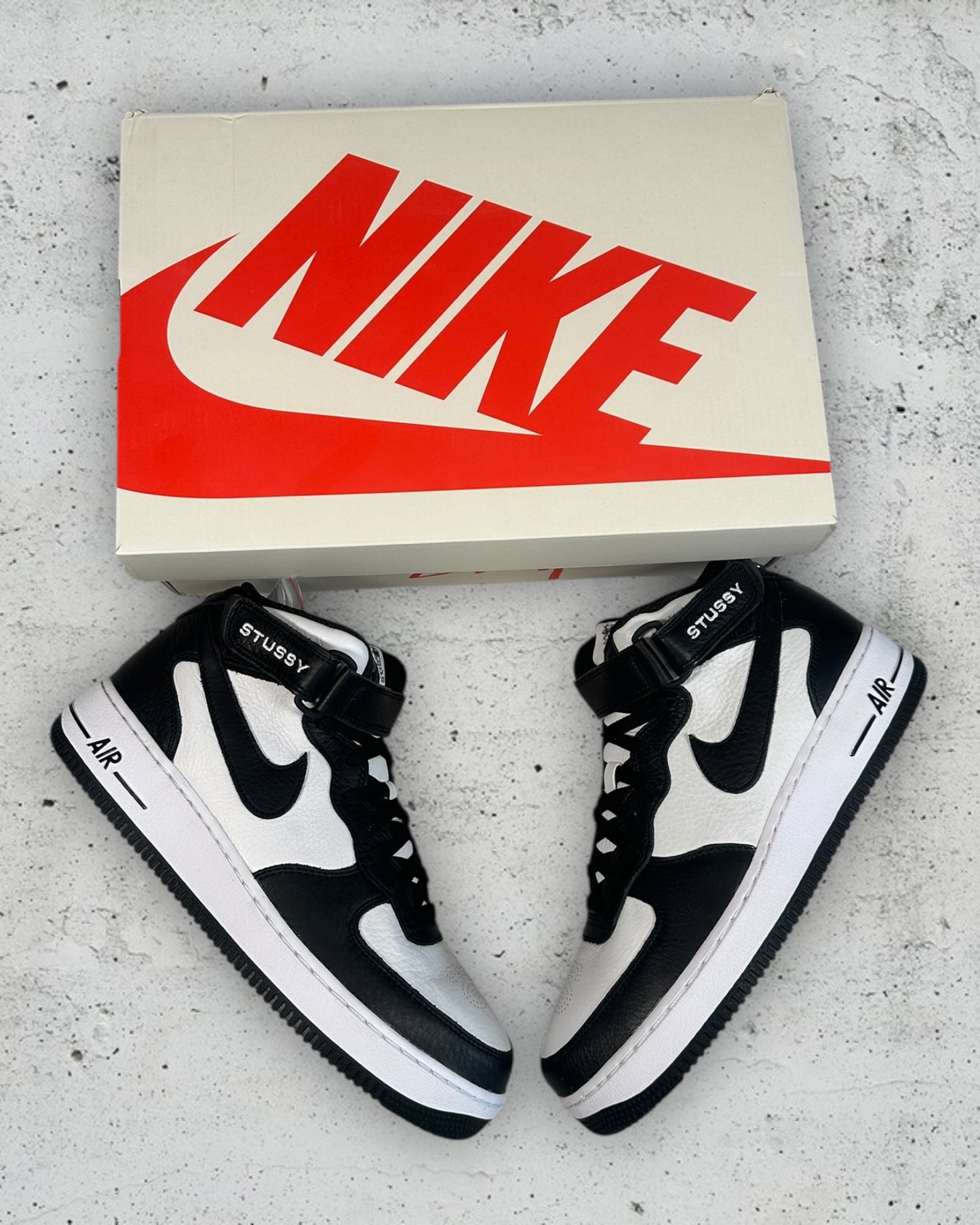 Nike Air Force 1 Mid Stussy Grey Black ( US 9.5 / EU 43 )