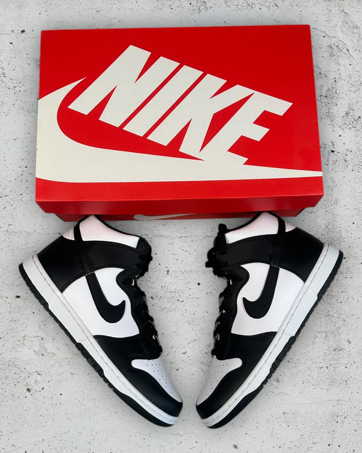 Nike Dunk High Panda (2021) ( US 10 / EU 44 )