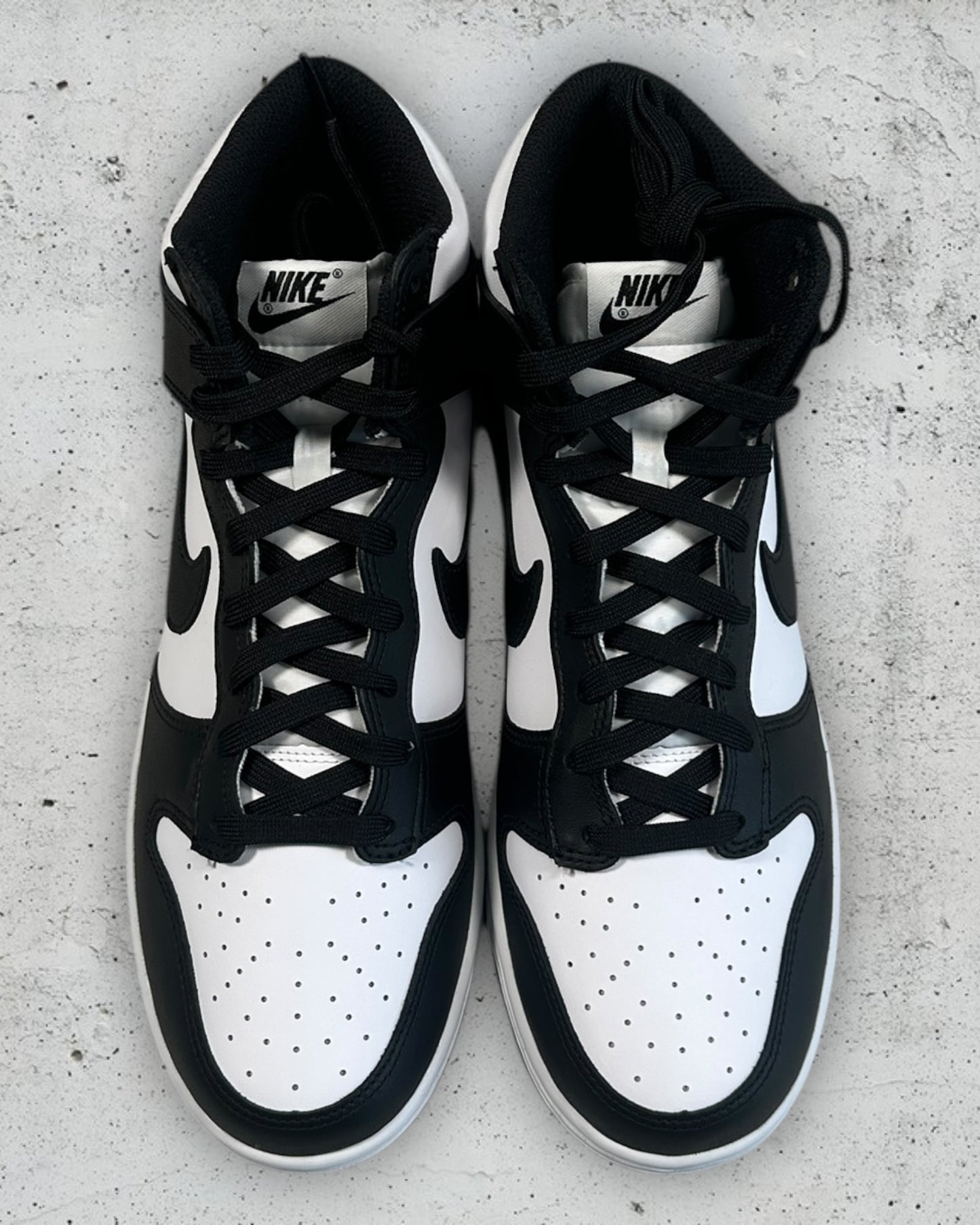 Nike Dunk High Panda (2021) ( US 10 / EU 44 )