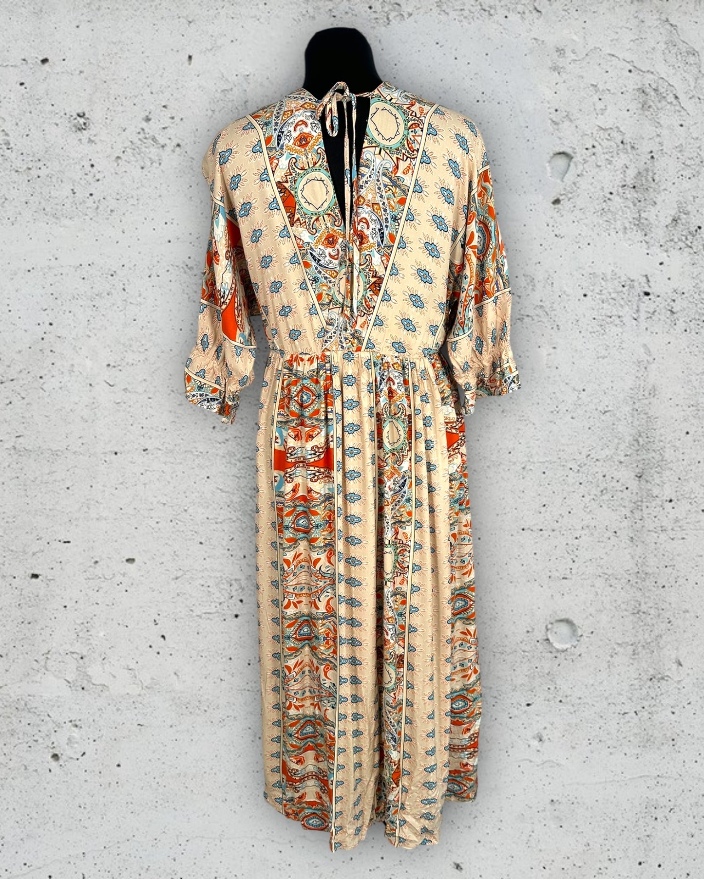 Robe Lilie Rose (M / L / 40 / 12)