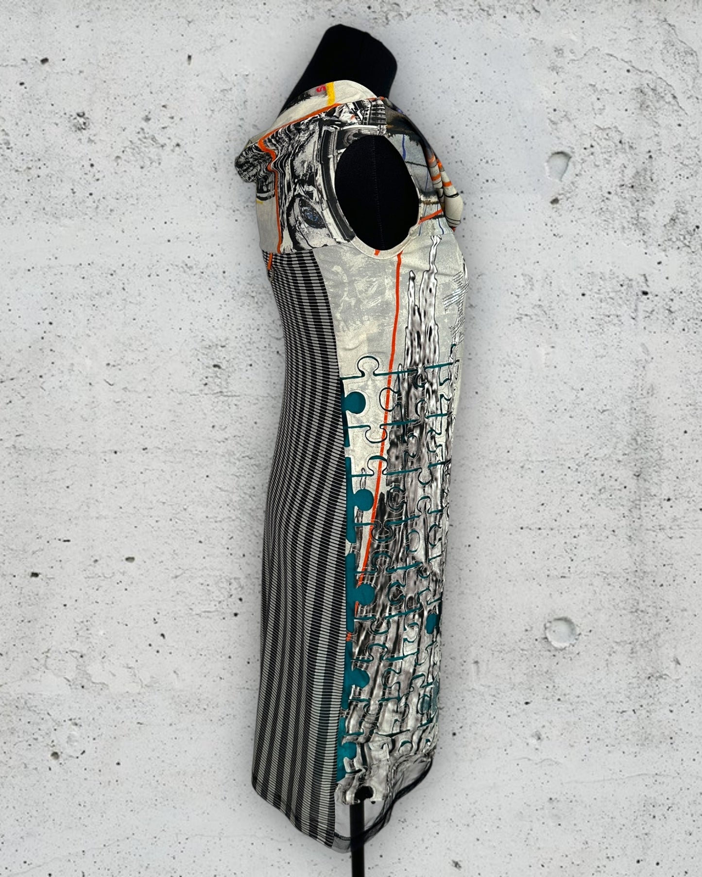 Robe Save The Queen (XS / 34 / 6)