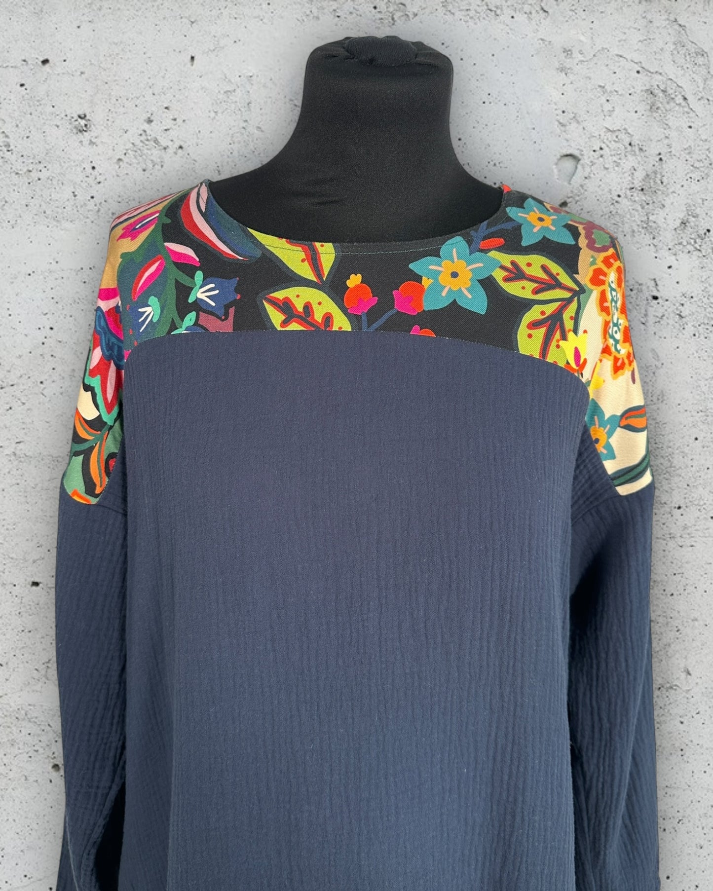Robe Quintessence (M / 38 / 10)