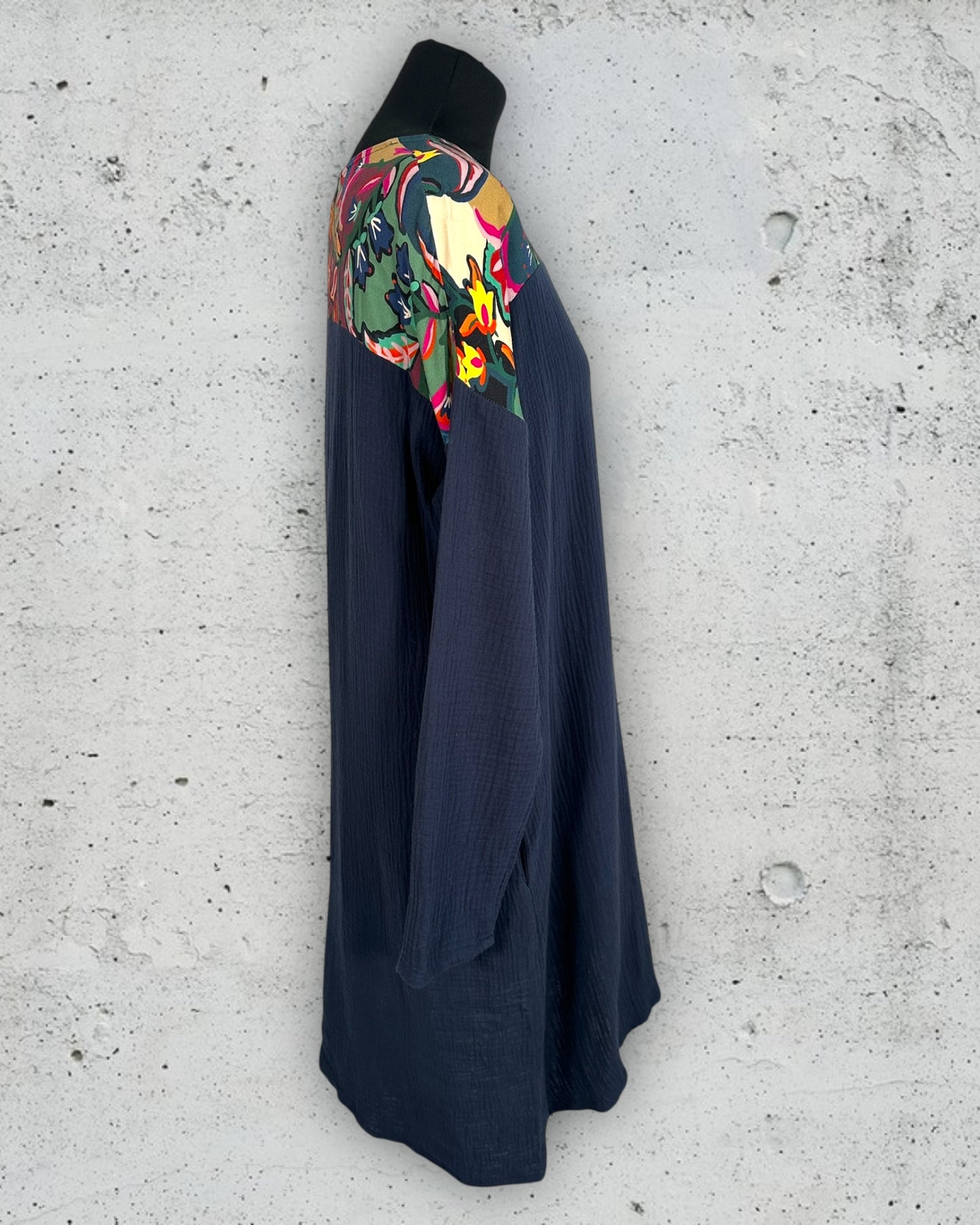 Robe Quintessence (M / 38 / 10)