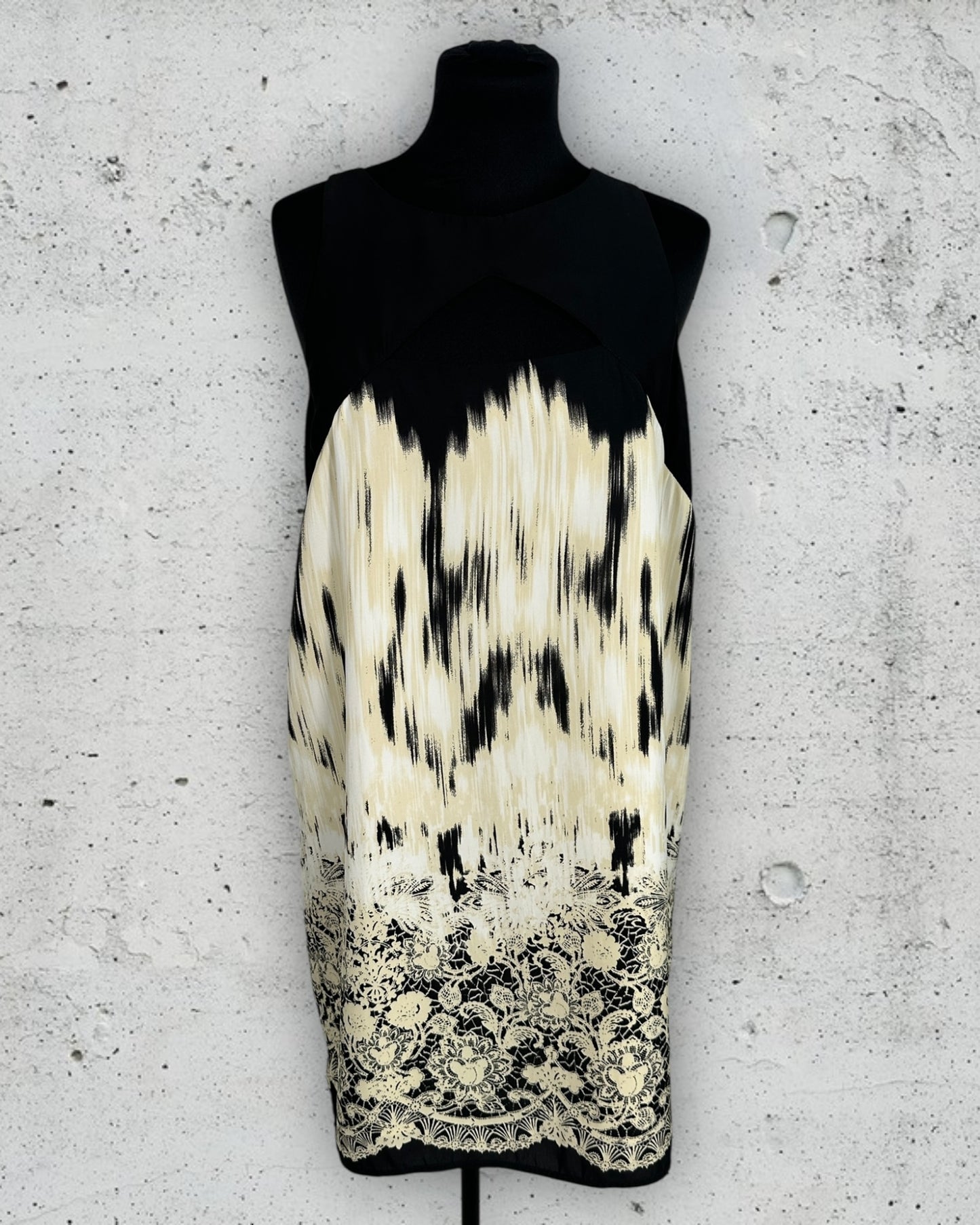 Robe Silence Noise (L / 40 / 12)
