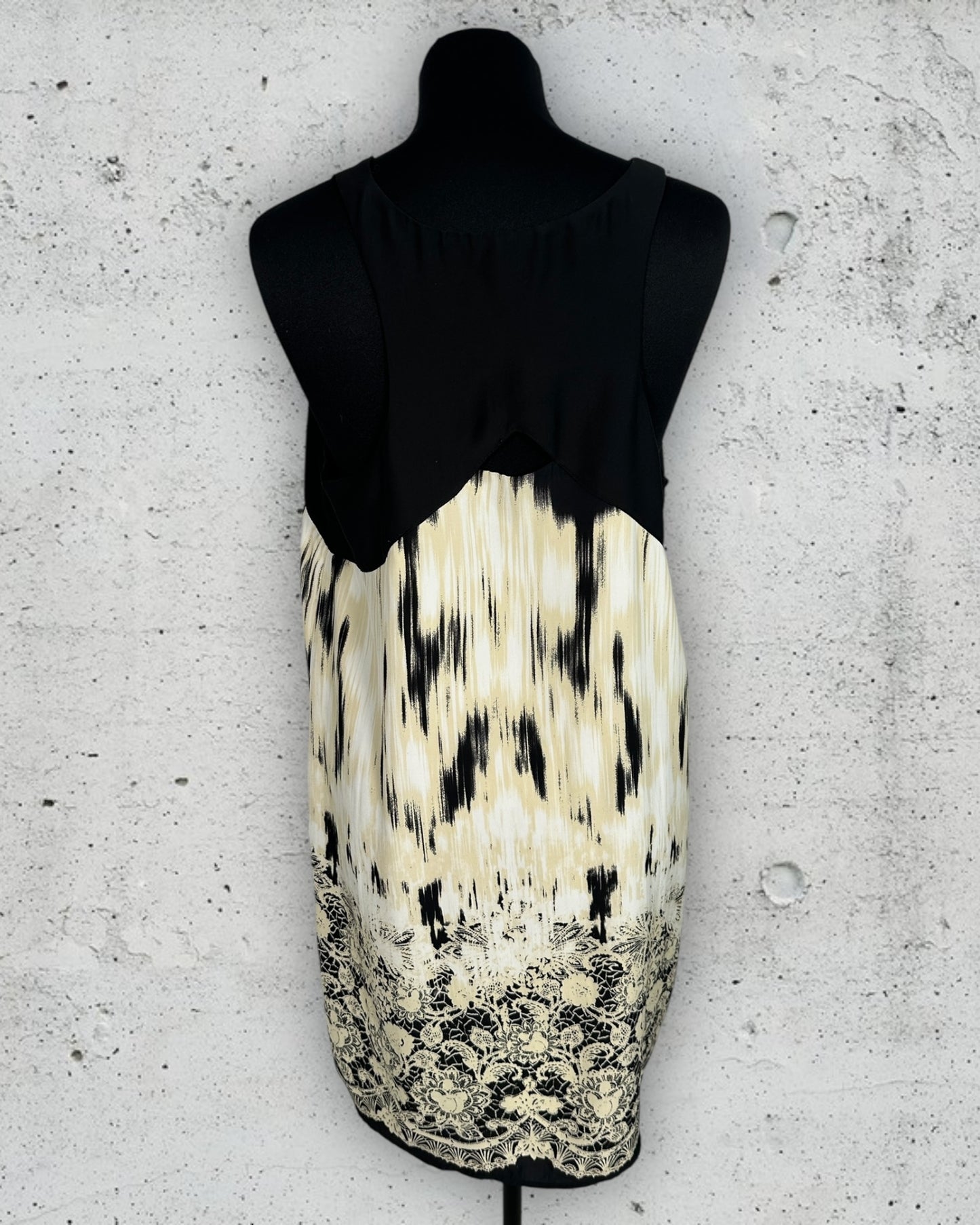 Robe Silence Noise (L / 40 / 12)