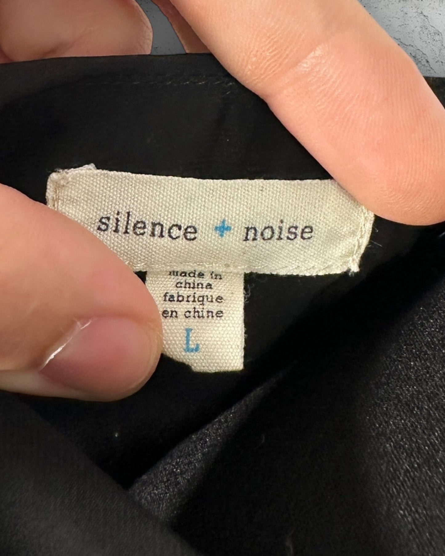 Robe Silence Noise (L / 40 / 12)