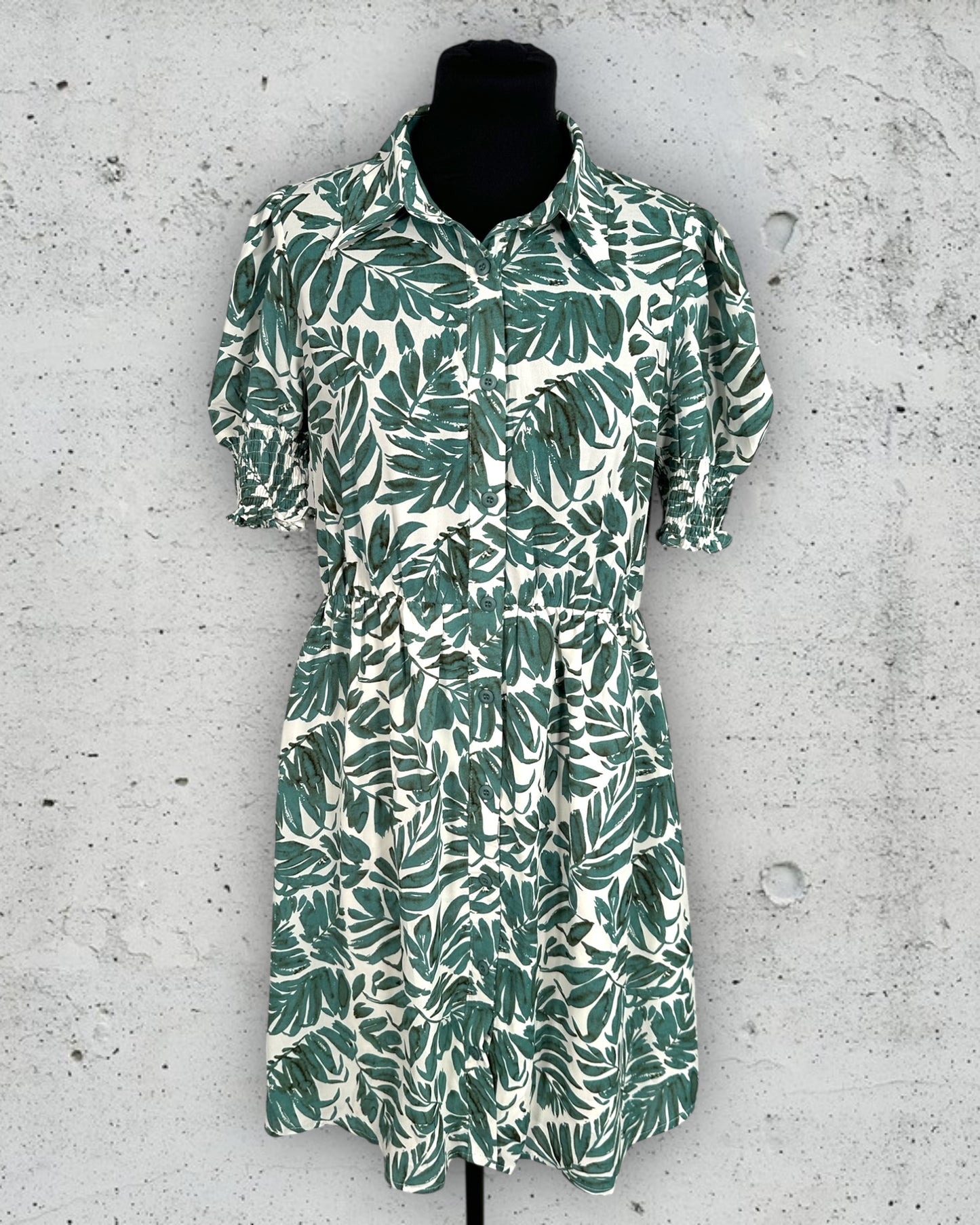 Robe Chemise In April 1986 (M / L / 38 / 10 - 40 / 12)