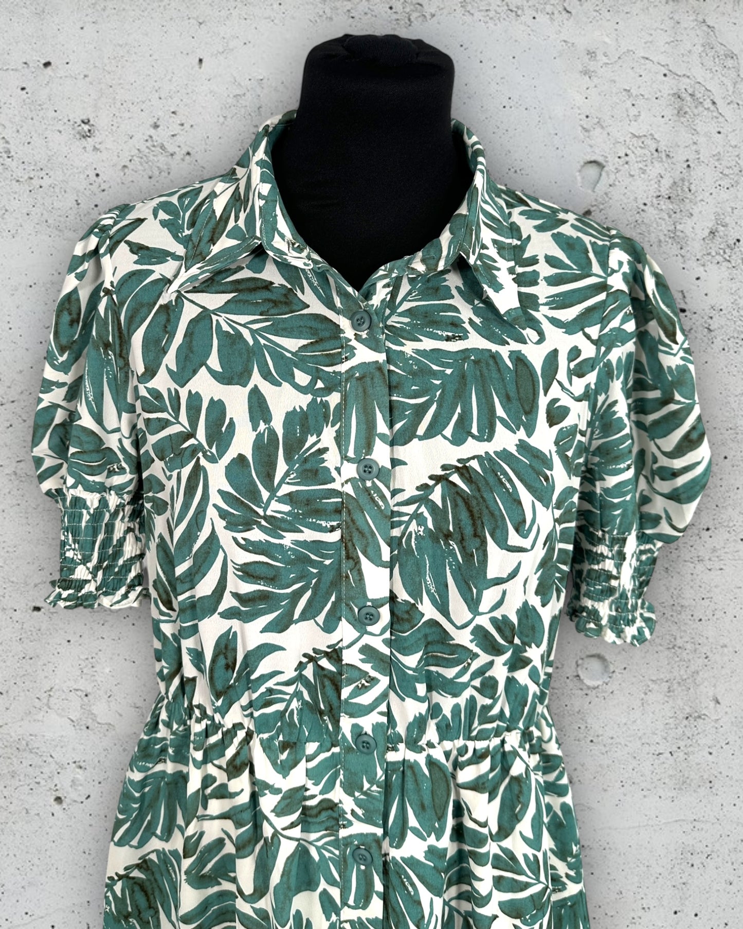 Robe Chemise In April 1986 (M / L / 38 / 10 - 40 / 12)