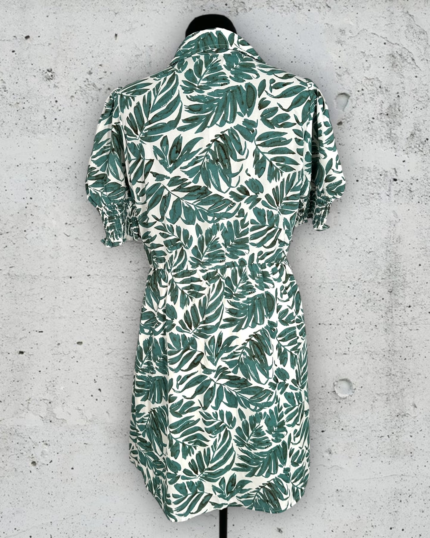 Robe Chemise In April 1986 (M / L / 38 / 10 - 40 / 12)