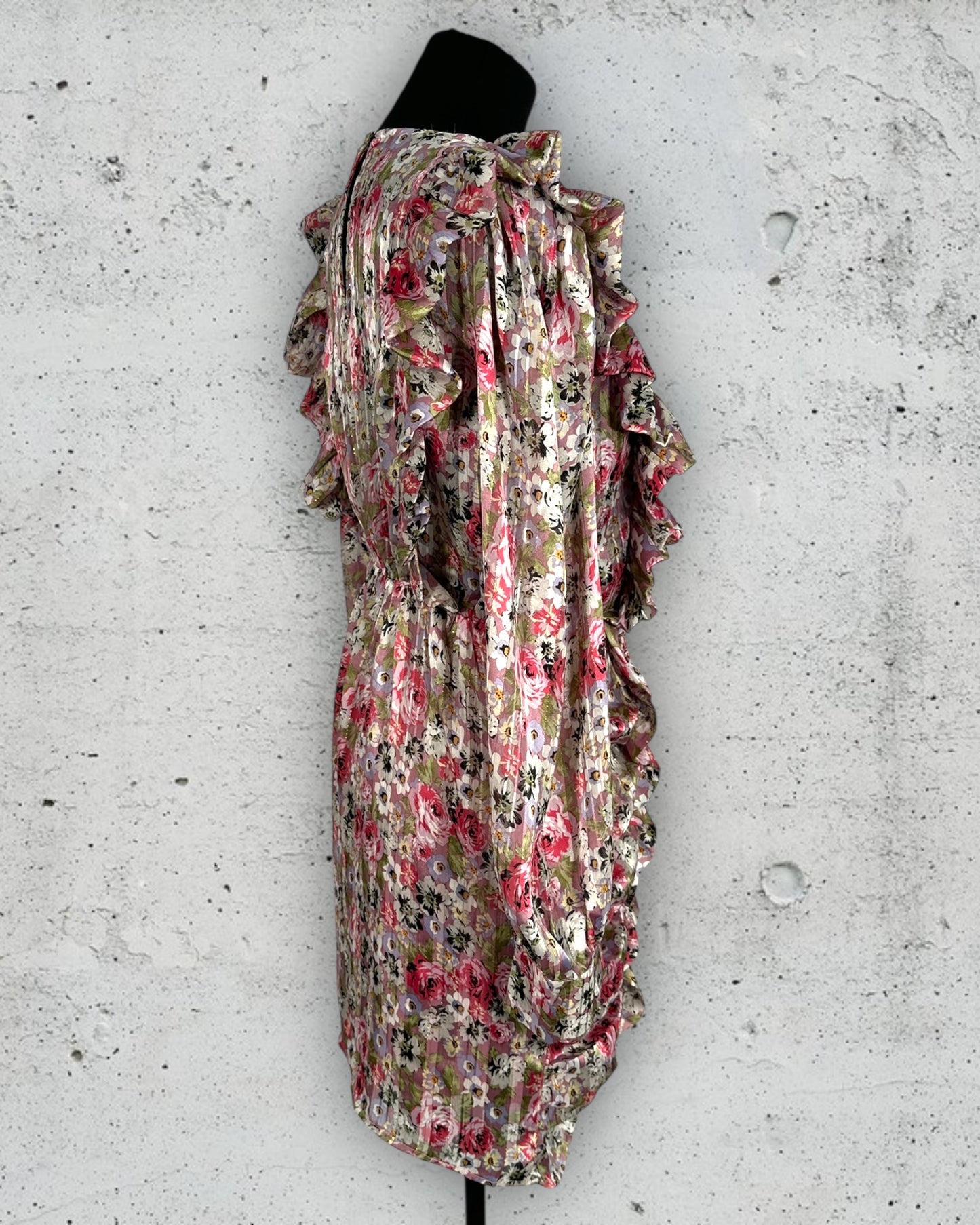 Robe Kilky ( M / L / 38 / 10 - 40 / 12 )