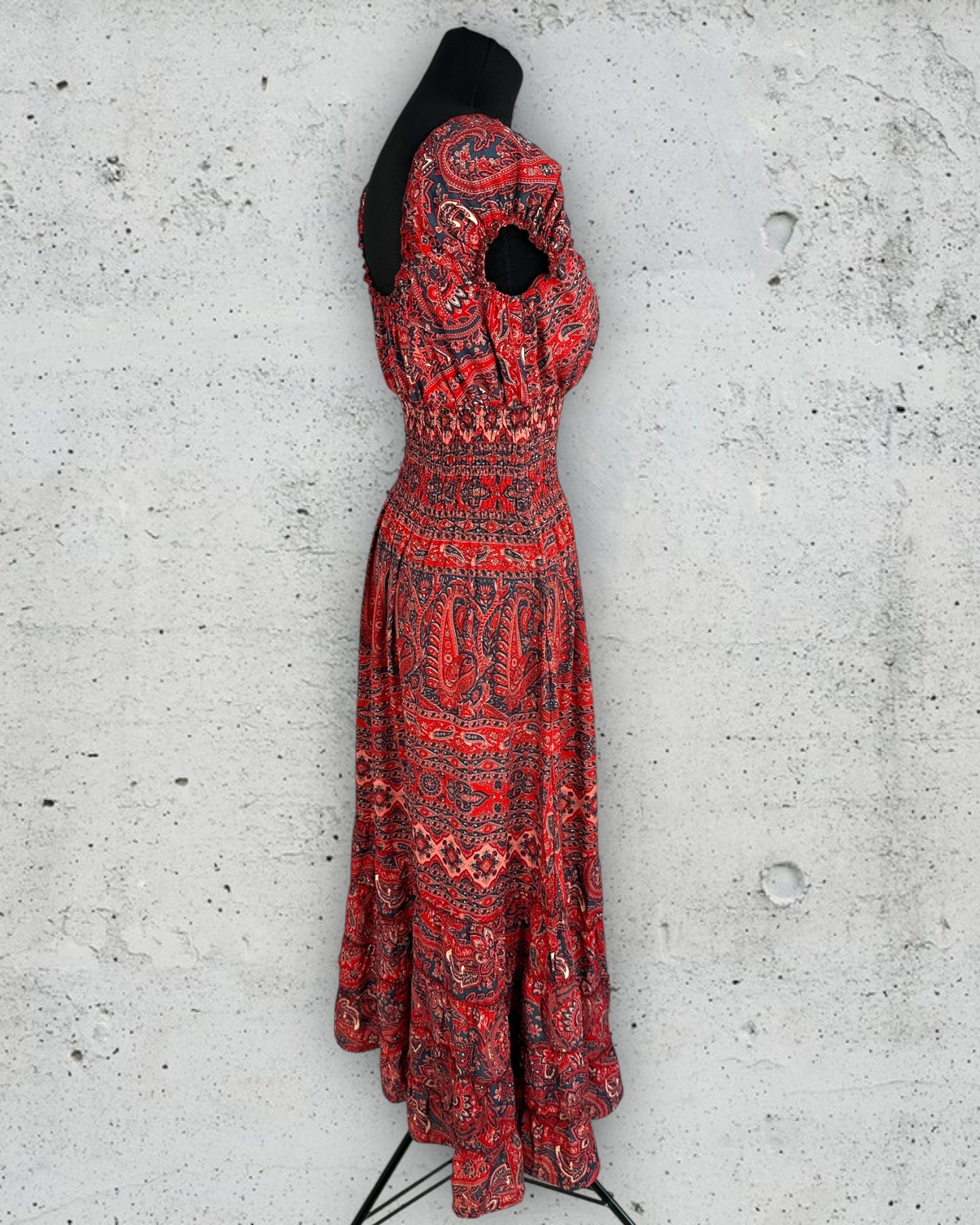 Robe Pink P ( M / 38 / 10 )