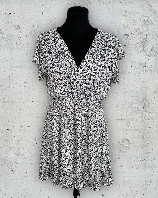 Robe In April 1986 ( S / M / 36 / 8 - 38 / 10 )