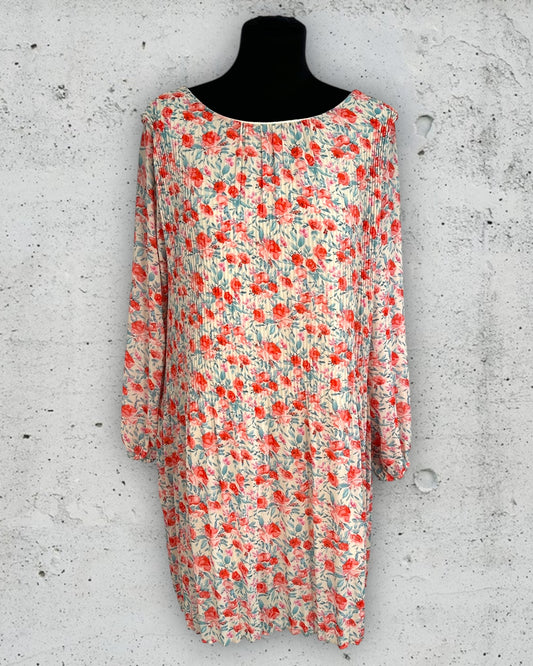 Robe Emma Ella ( L / 40 / 12 )