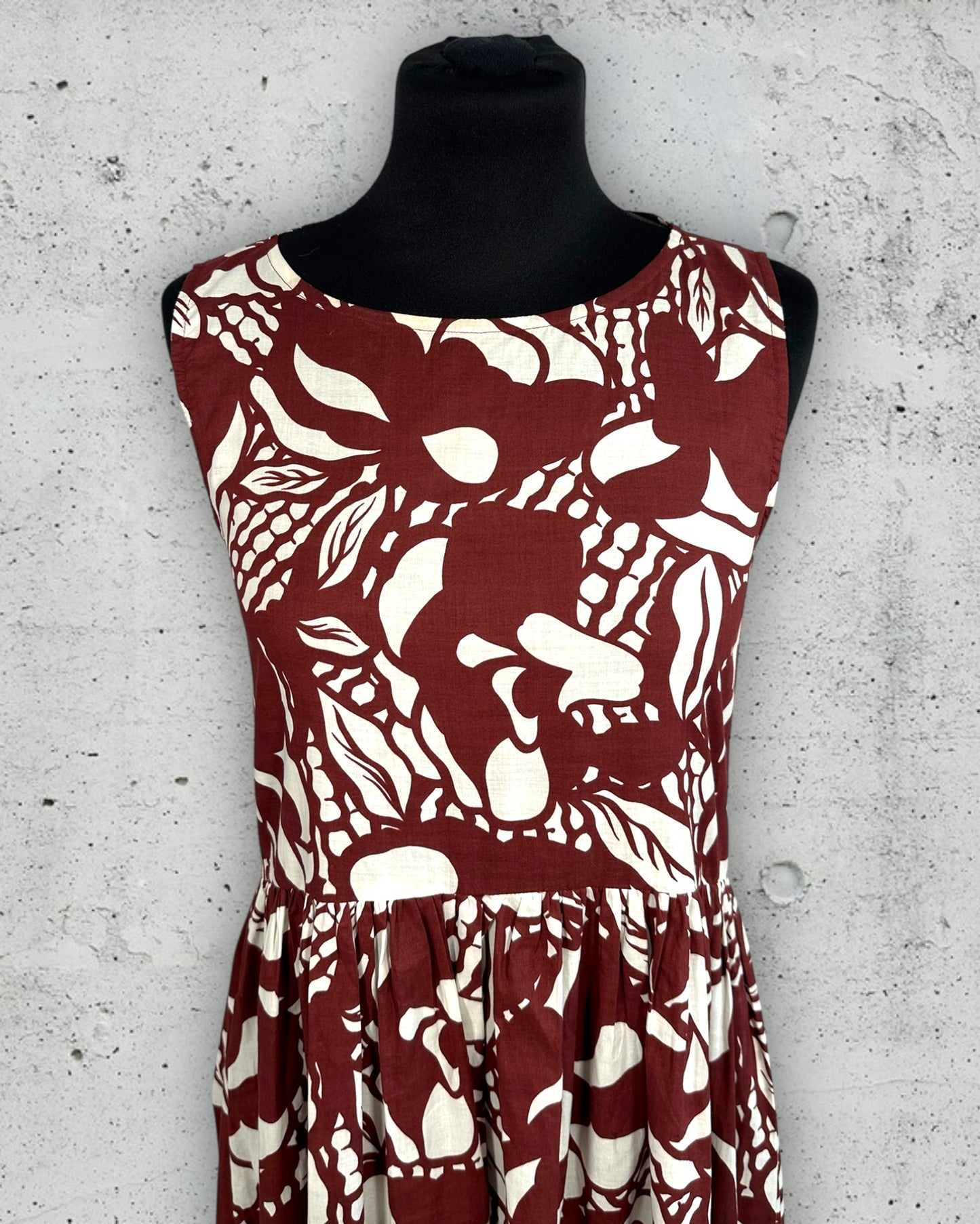 Robe Emme ( S / 36 / 8 )