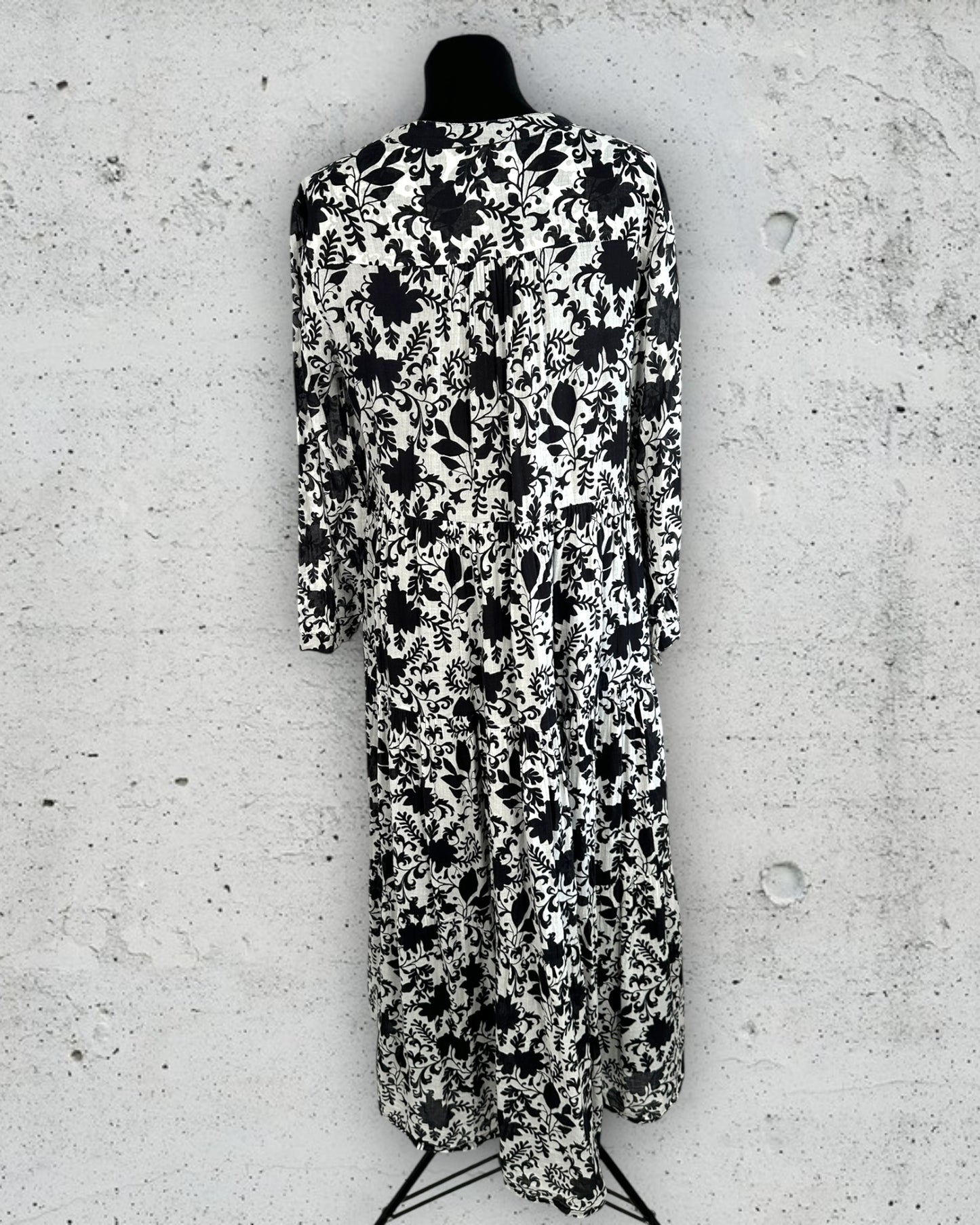 Robe Au Printemps Paris ( M / 38 / 10 )