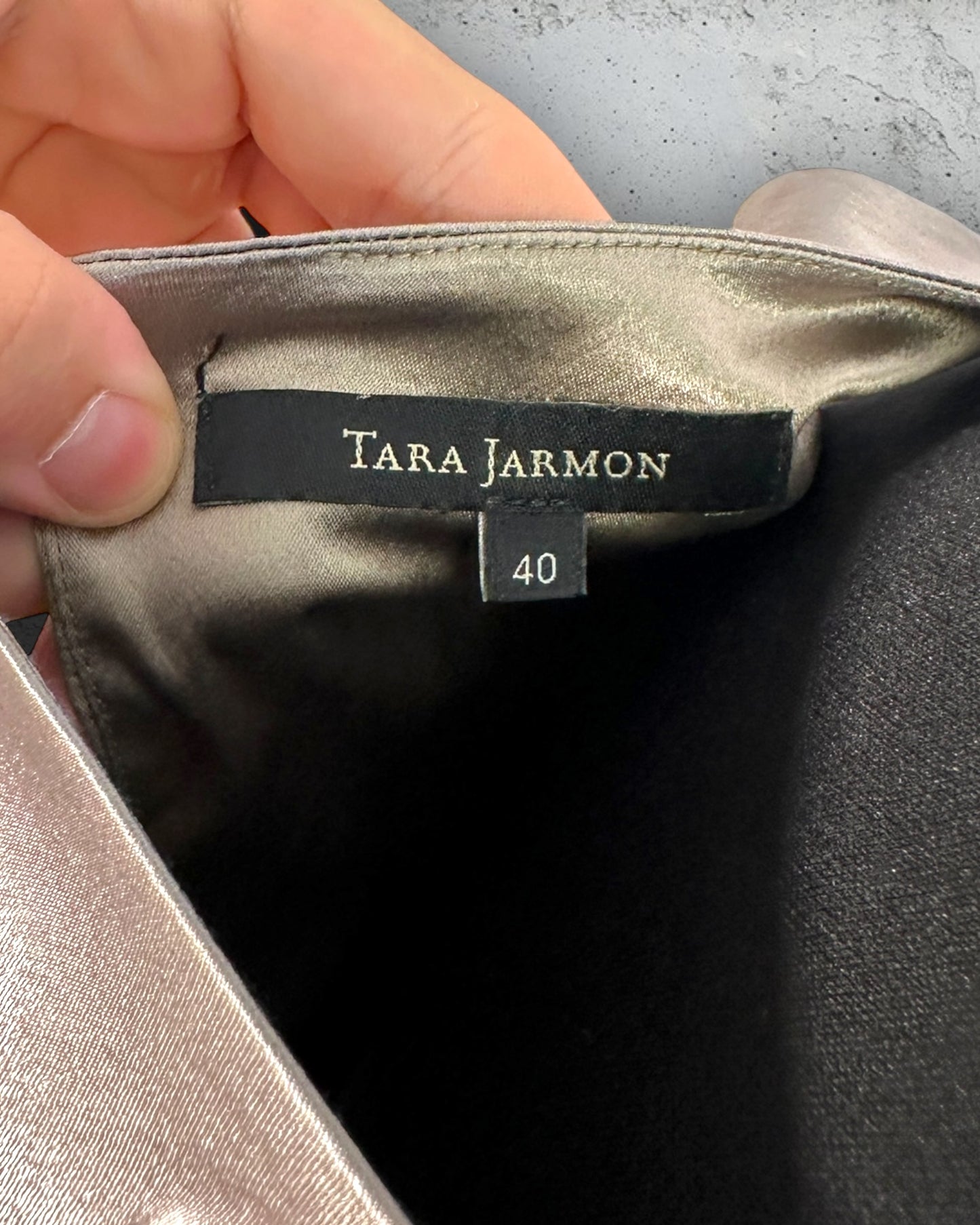 Robe Tara Jarmon ( L / 40 / 12 )