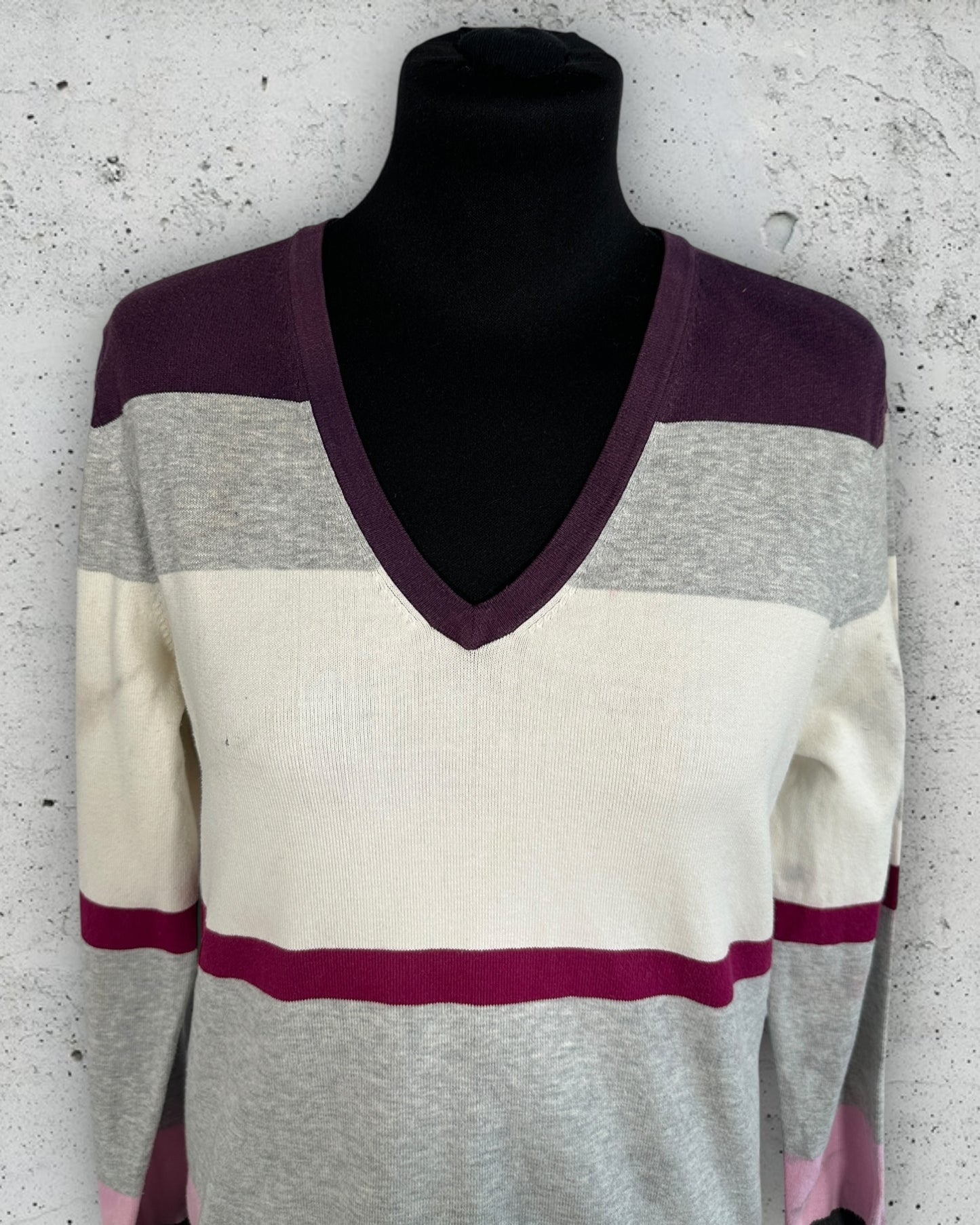 Pull col V Tommy Hilfiger ( M / 38 / 10 )