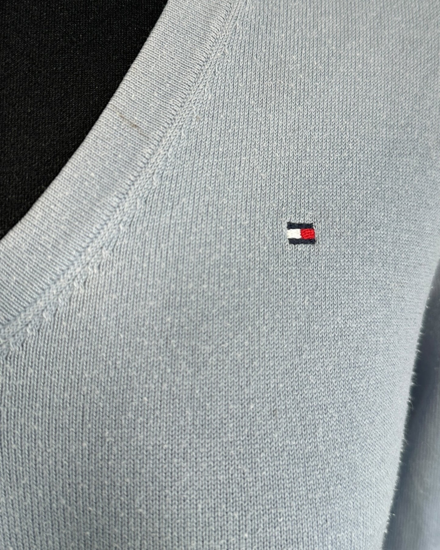 Pull col V Tommy Hilfiger ( M / 38 / 10 )