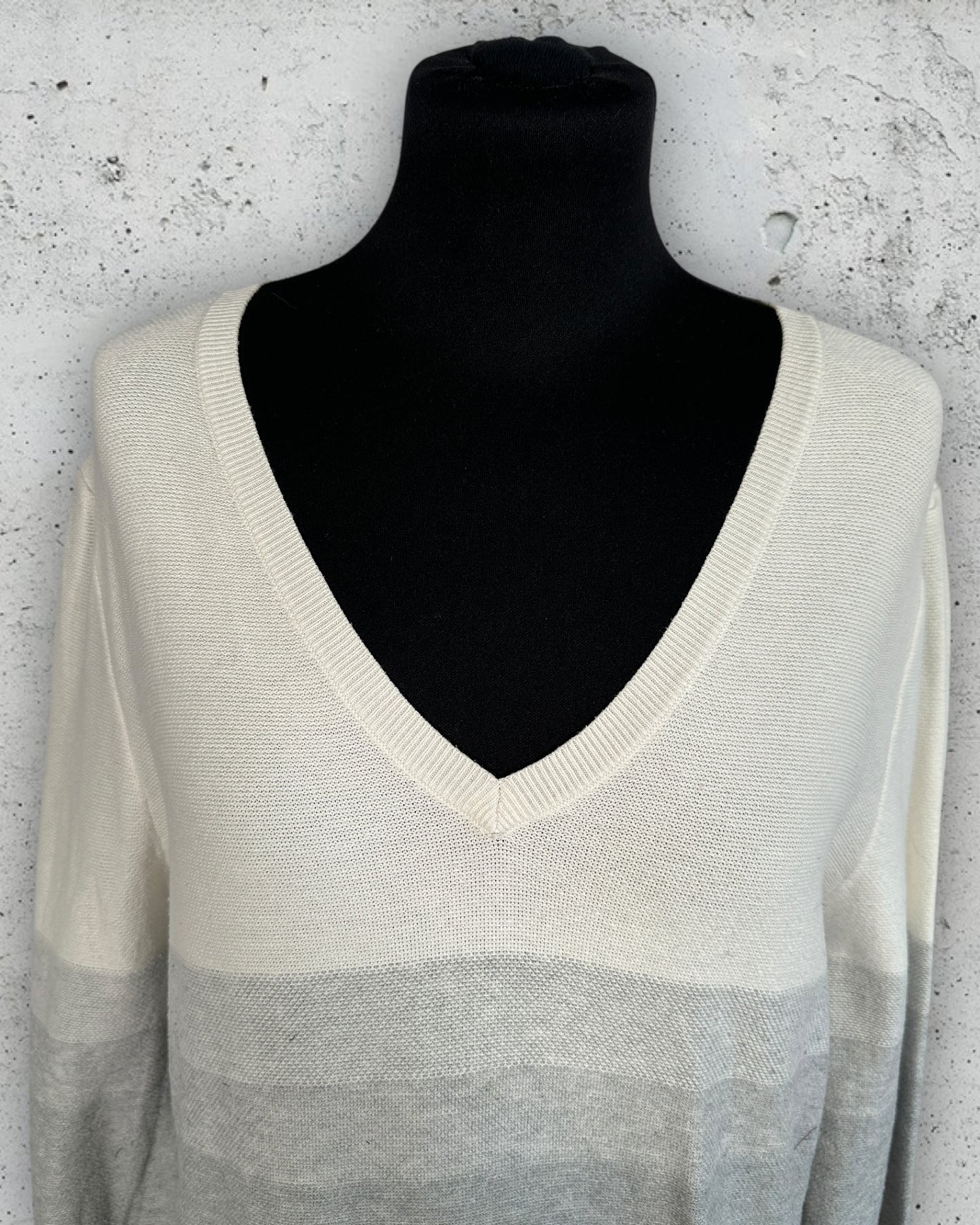 Pull col V Tommy Hilfiger ( L / 40 / 12 )