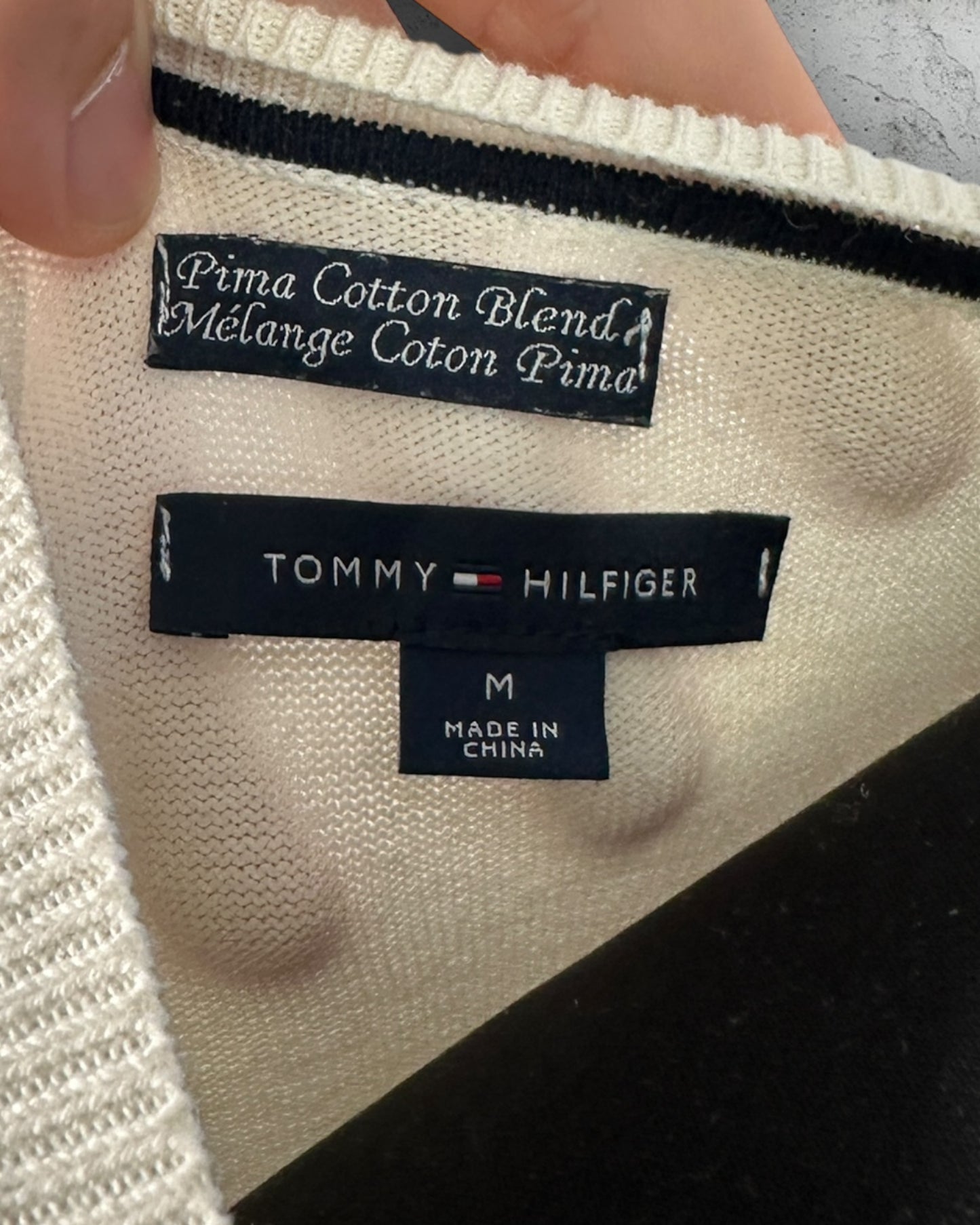 Pull col V Tommy Hilfiger ( M / 38 / 10 )