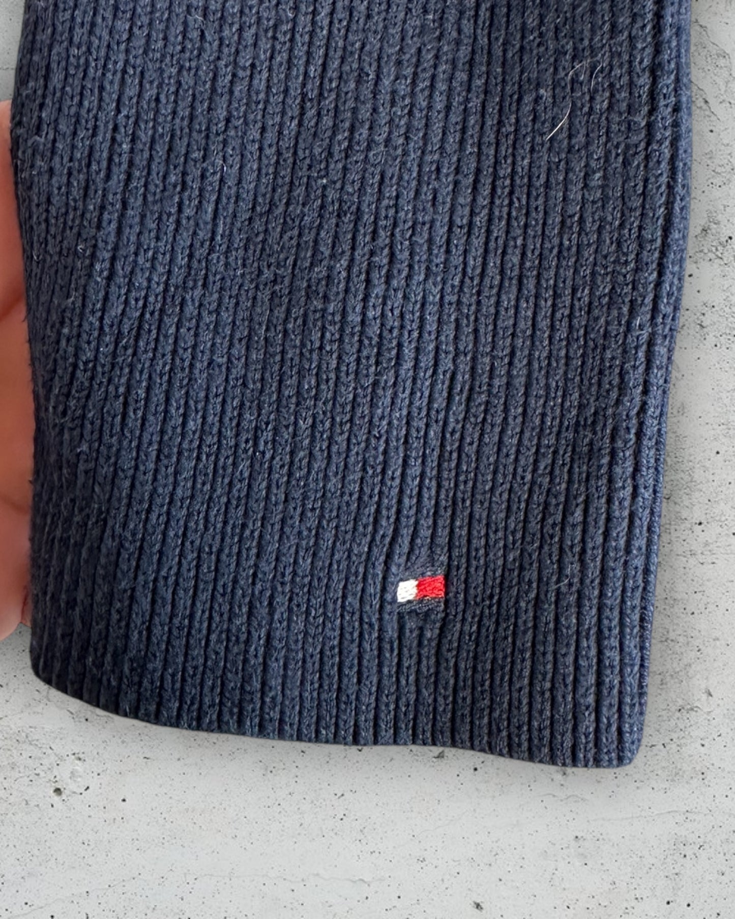 Pull col V Tommy Hilfiger ( M / 38 / 10 )