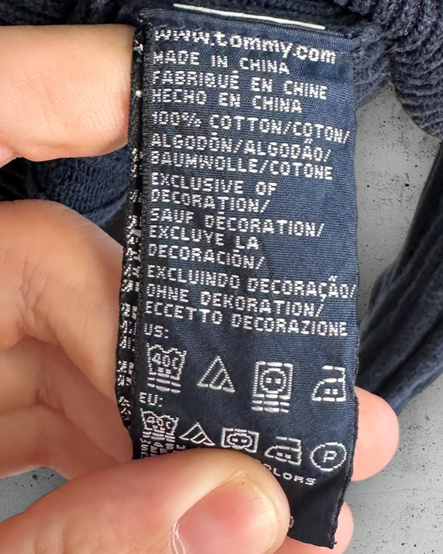 Pull col V Tommy Hilfiger ( M / 38 / 10 )