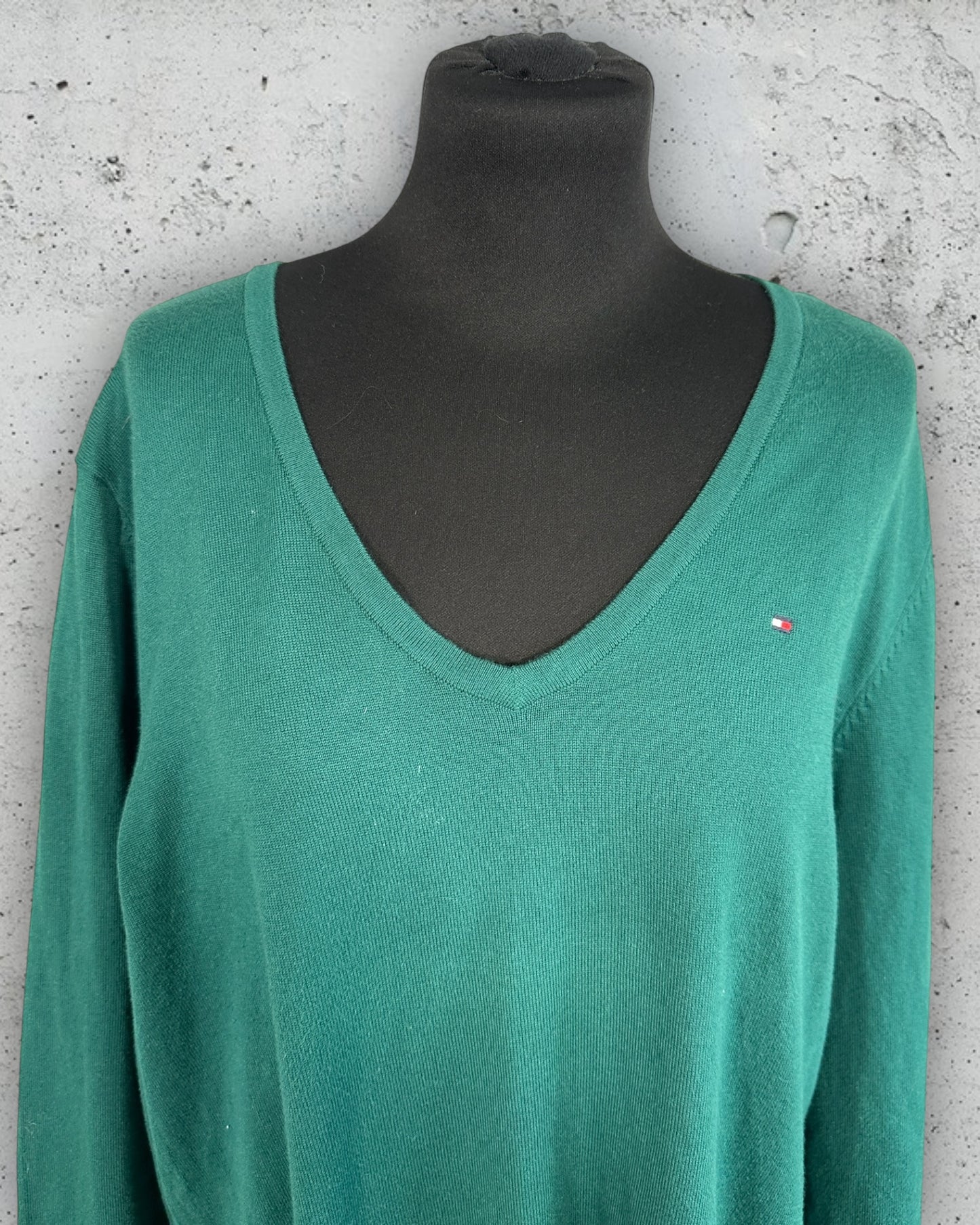 Pull col V Tommy Hilfiger ( XXL / Taille unique )