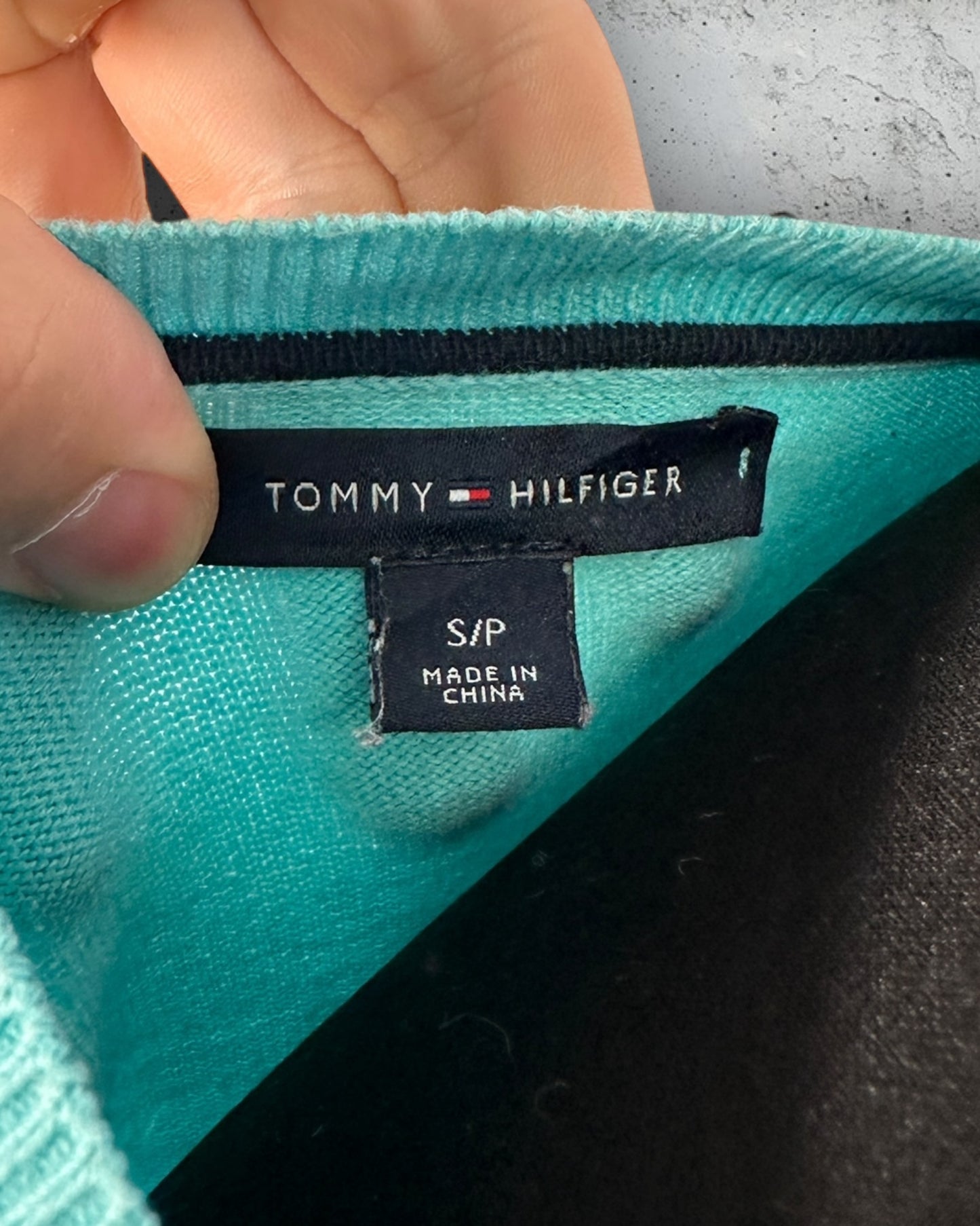 Pull col V Tommy Hilfiger ( S / 36 / 8 )