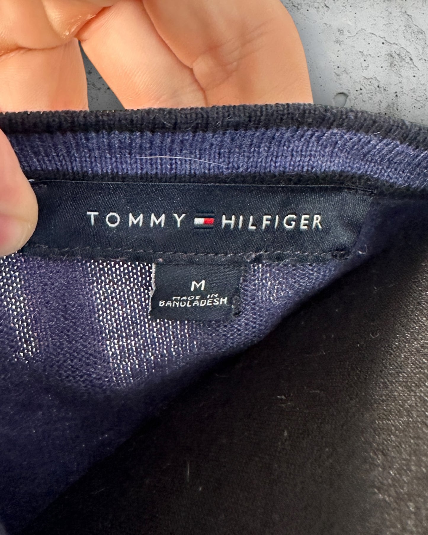 Pull col V Tommy Hilfiger ( M / 38 / 10 )
