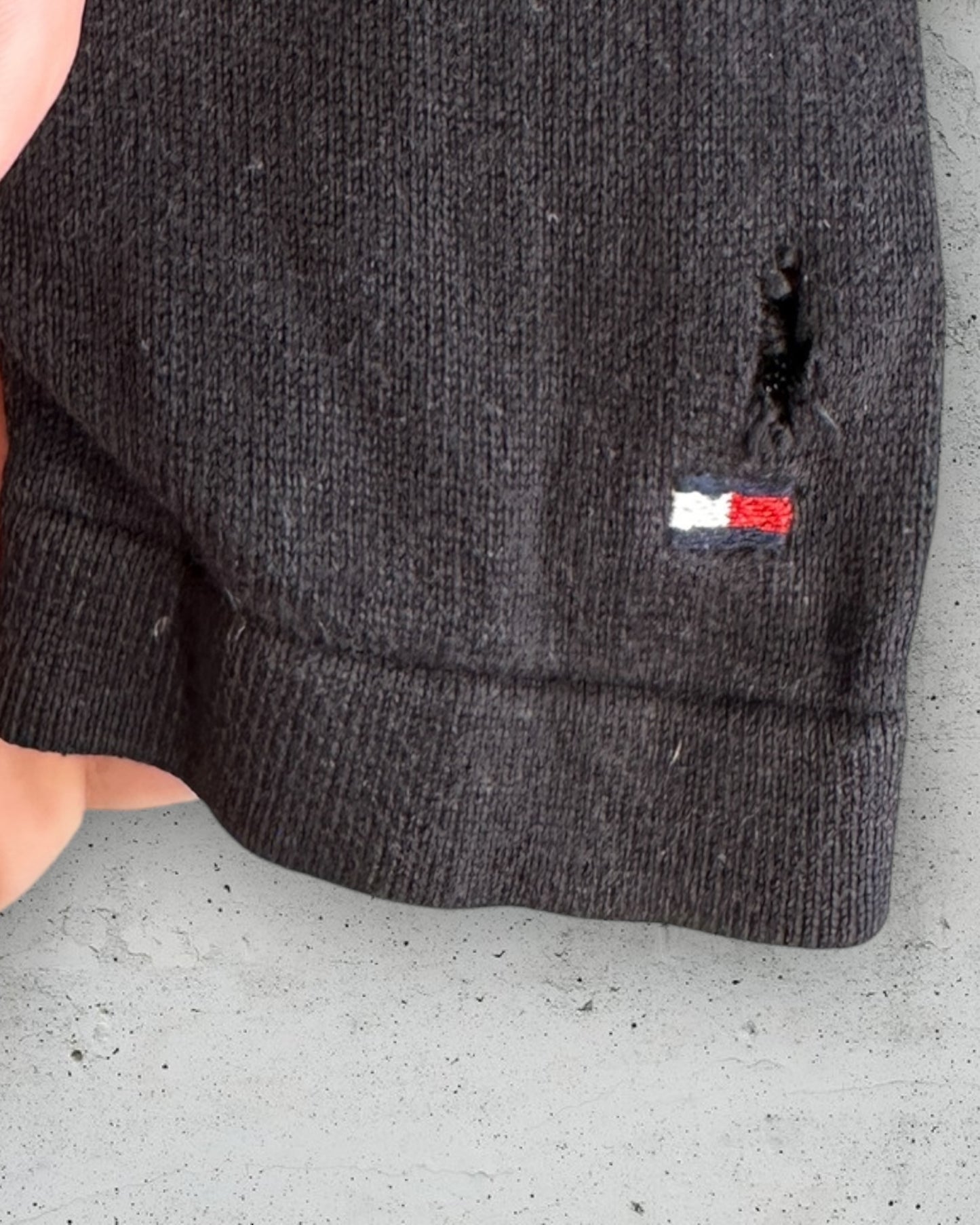 Pull col V Tommy Hilfiger ( S / 36 / 8 )