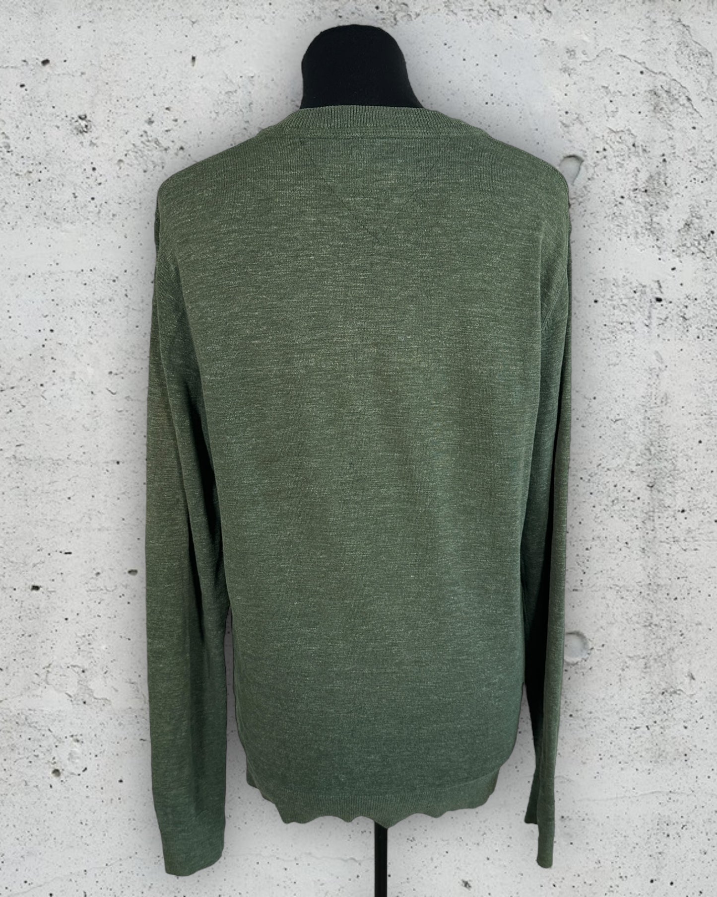 Pull col V Tommy Hilfiger ( M / 38 / 10 )