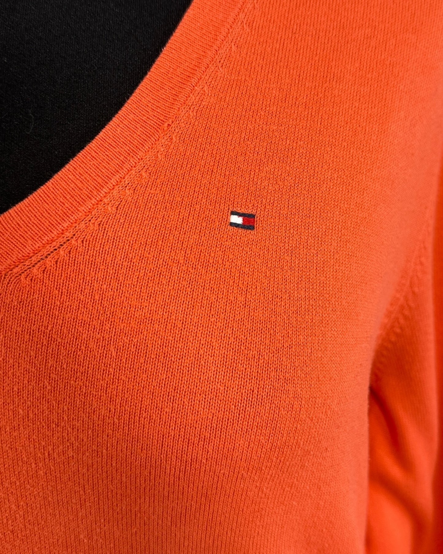 Pull col V Tommy Hilfiger ( Taille unique )