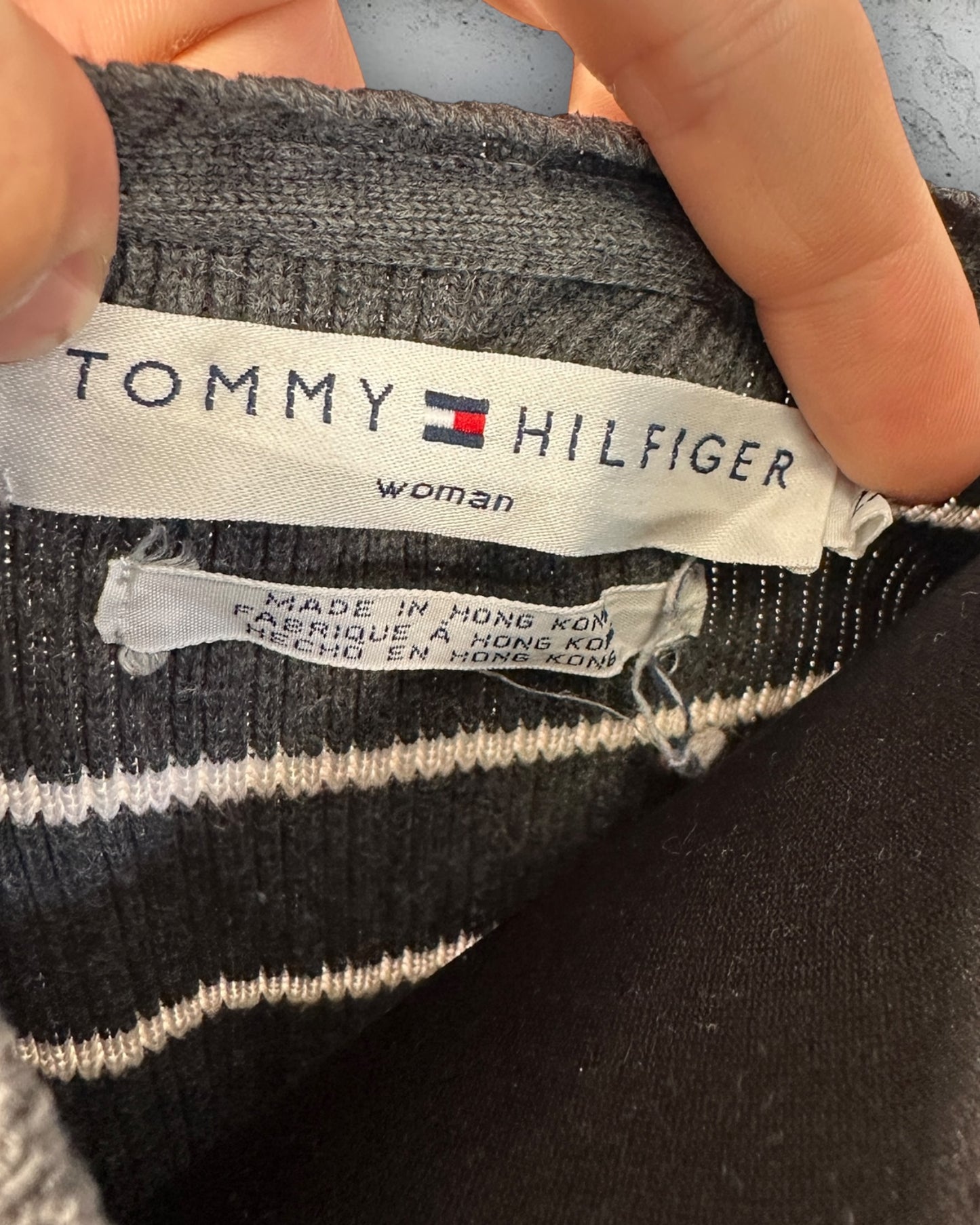 Pull col V Tommy Hilfiger ( XXL / Taille unique )