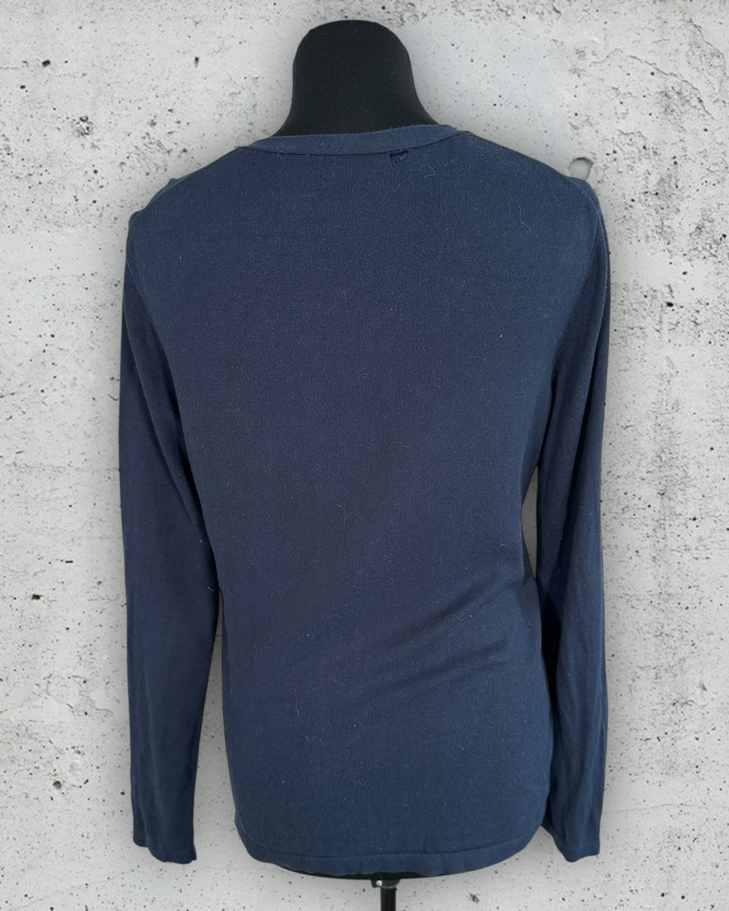 Pull col V Tommy Hilfiger ( Taille unique )