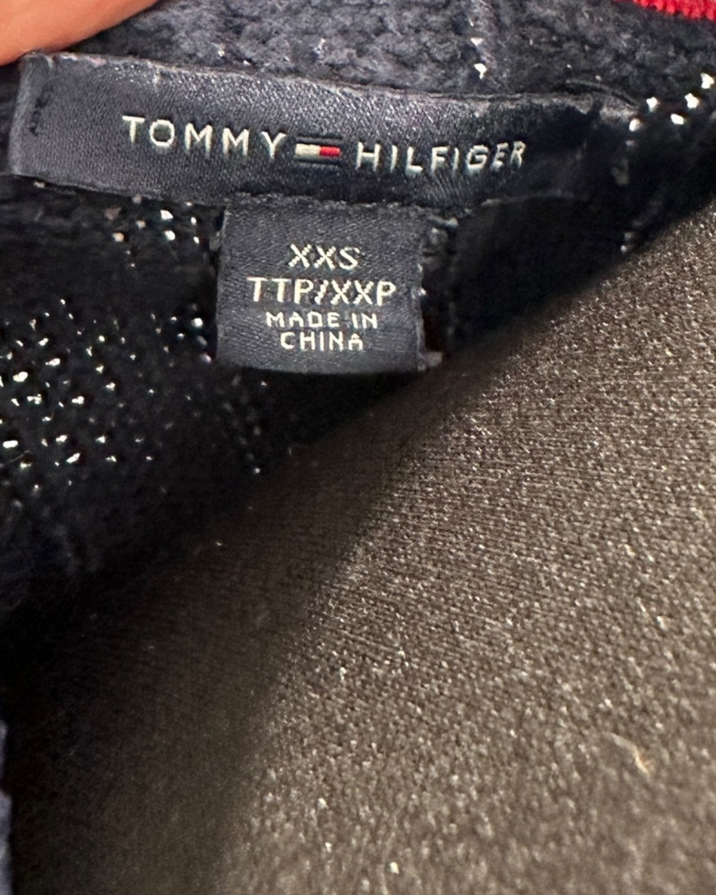 Pull col V torsadé Tommy Hilfiger XXS