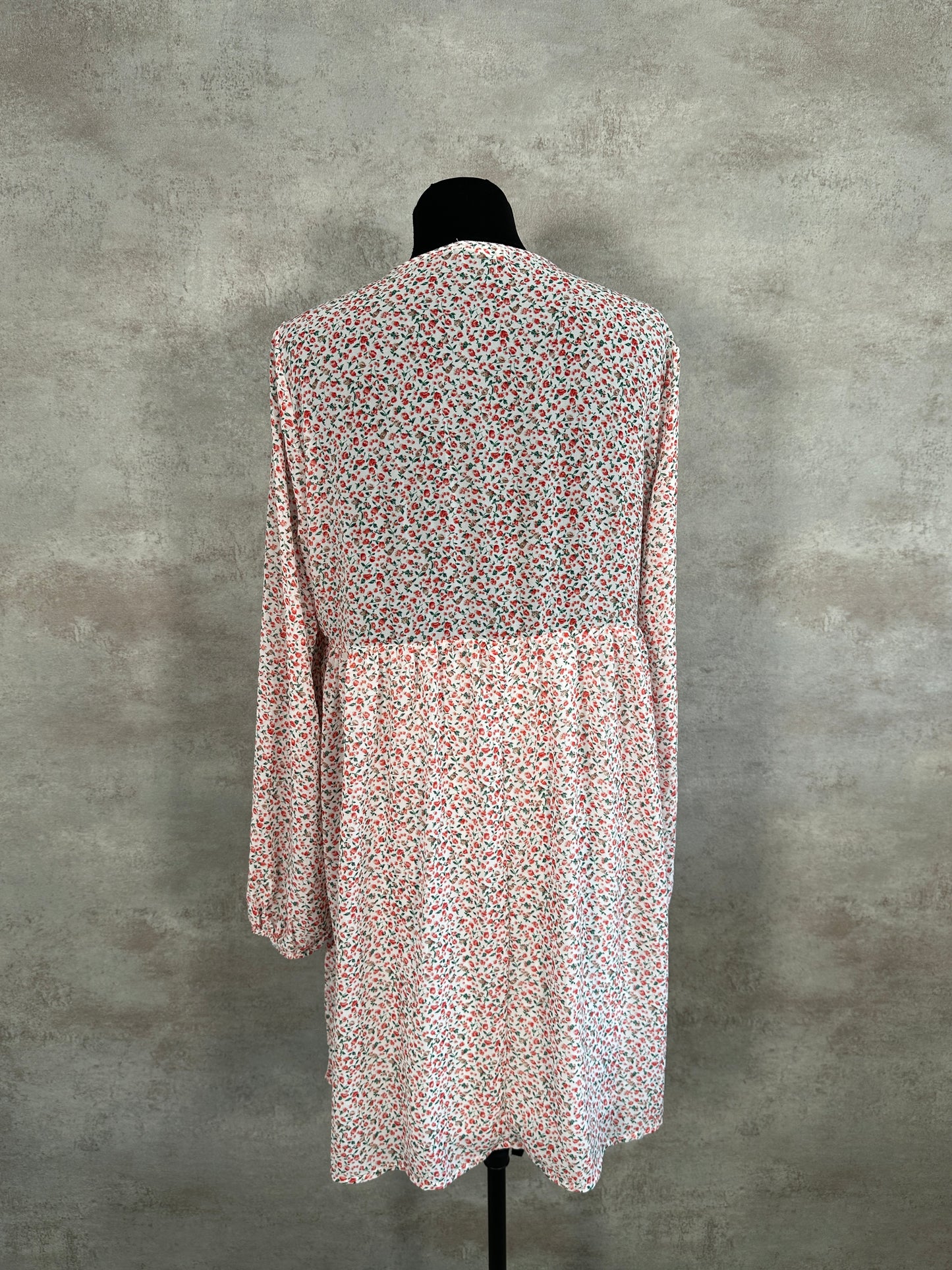 Robe Kilky ( L / 40 / 12 )