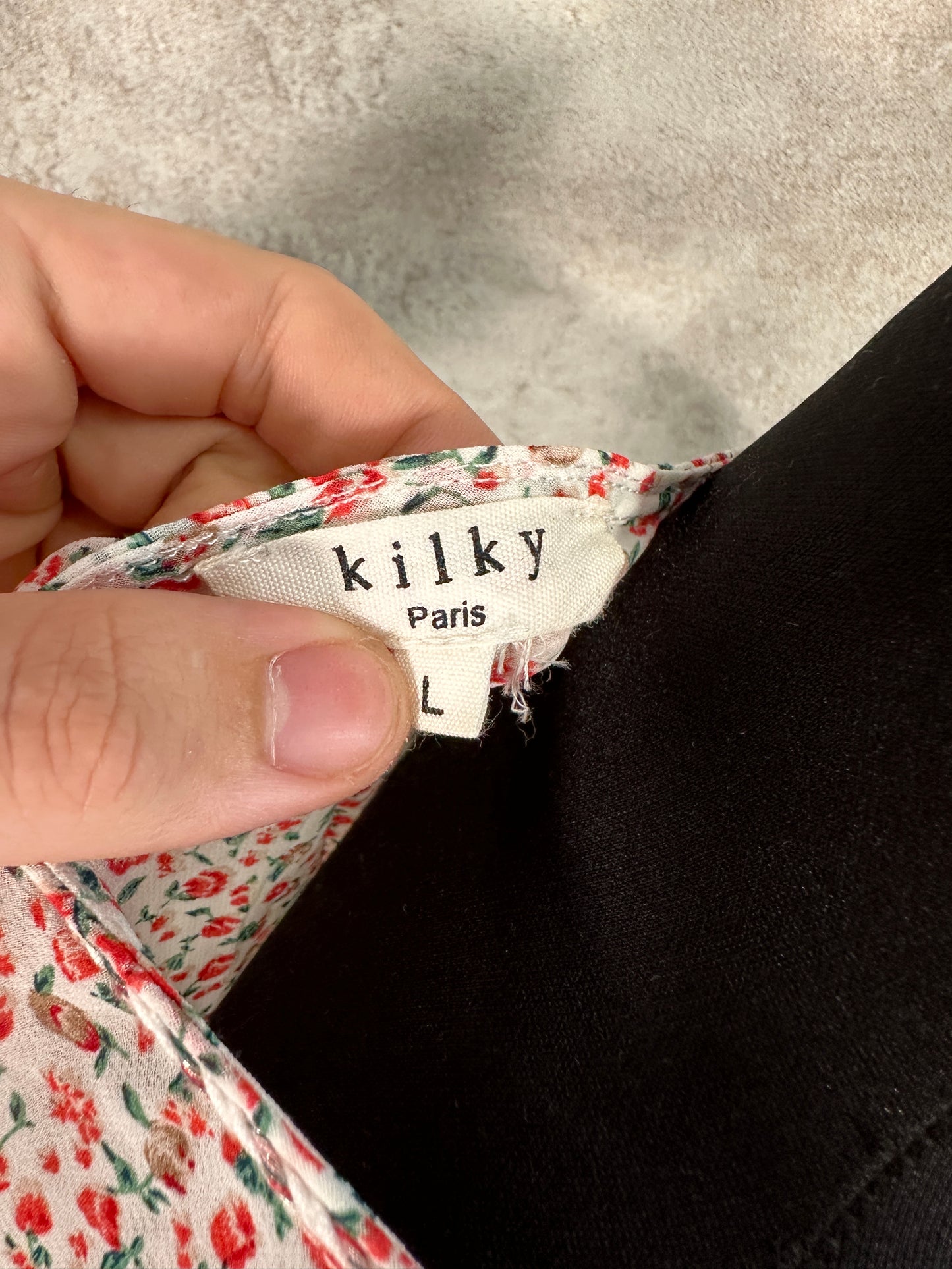 Robe Kilky ( L / 40 / 12 )