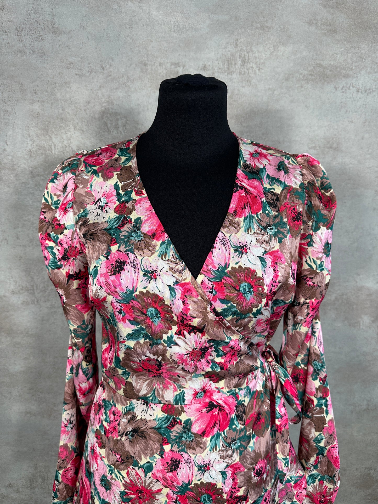Robe Porte Feuille Neo Noir ( XS / 34 / 6 )