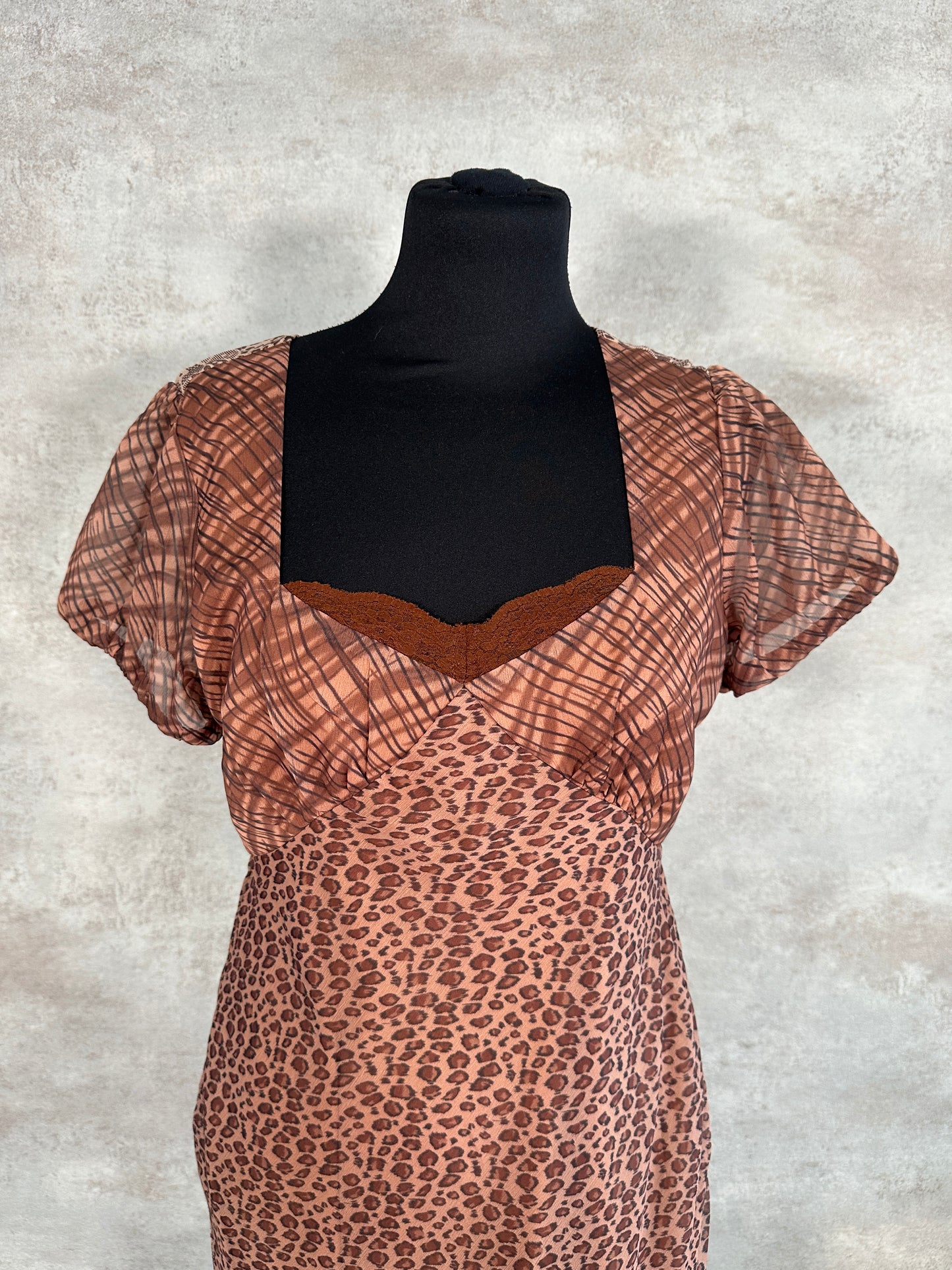 Robe Reclaimed Vintage ( M / 38 / 10 )